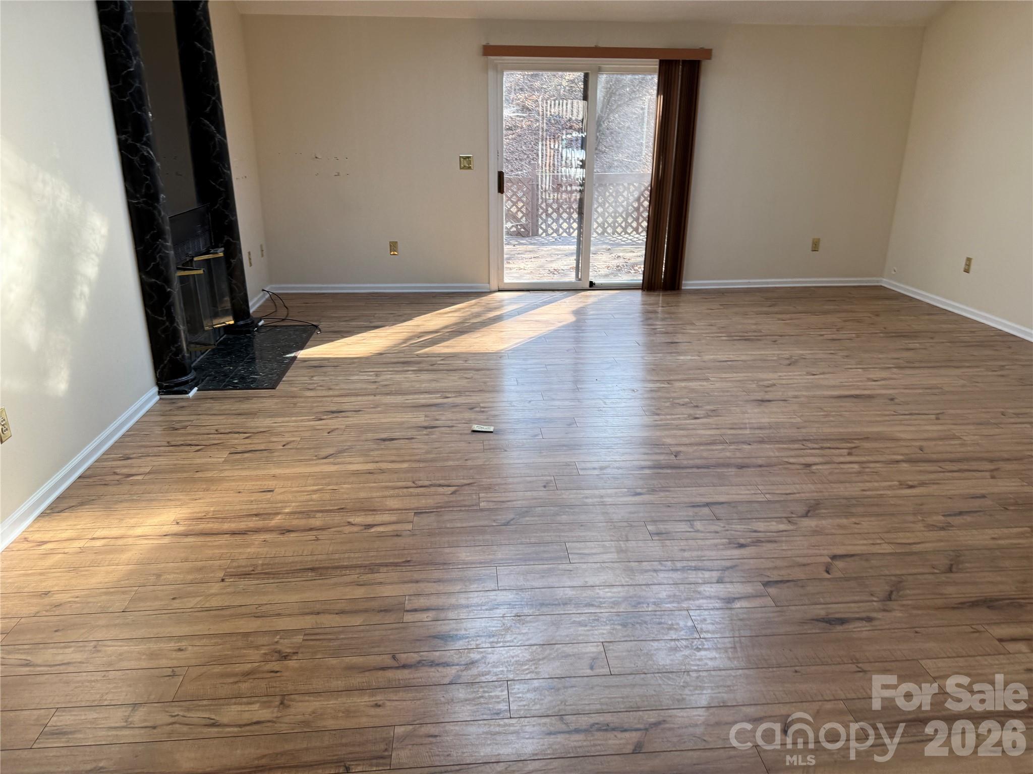 1720 12th Street NE — Hickory