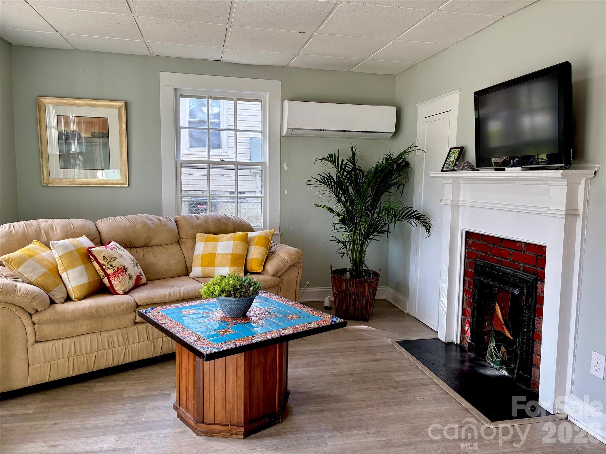 214 W Maine Avenue — Bessemer City