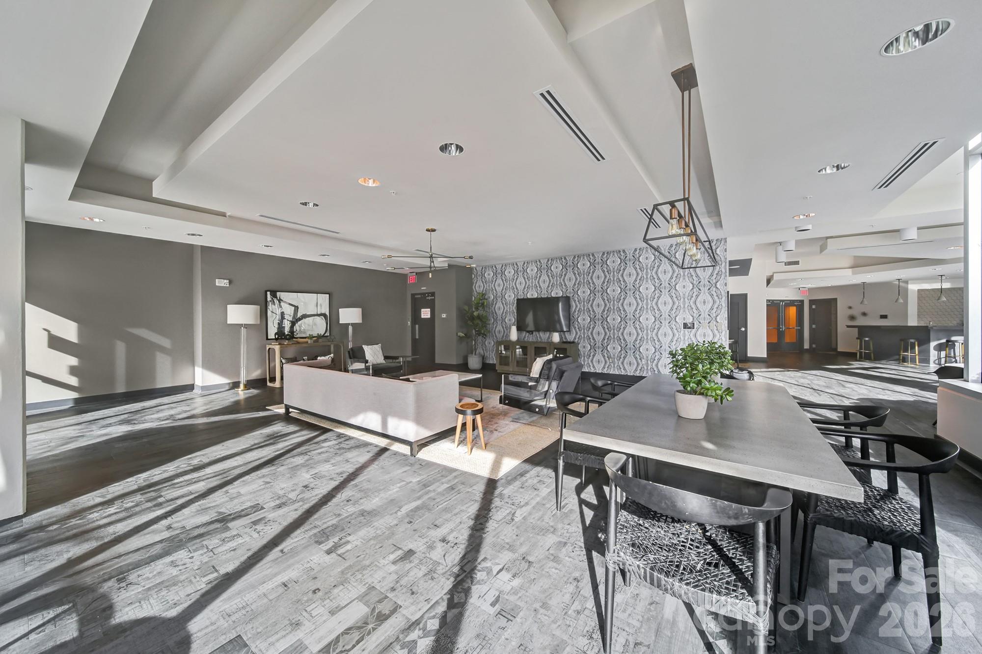 210 N Church Street #3112 — Charlotte
