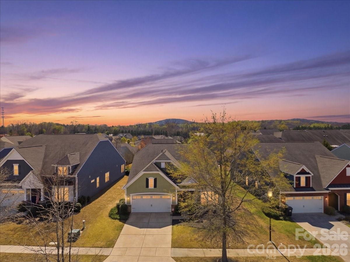 4048 Home Grown Way — Lake Wylie