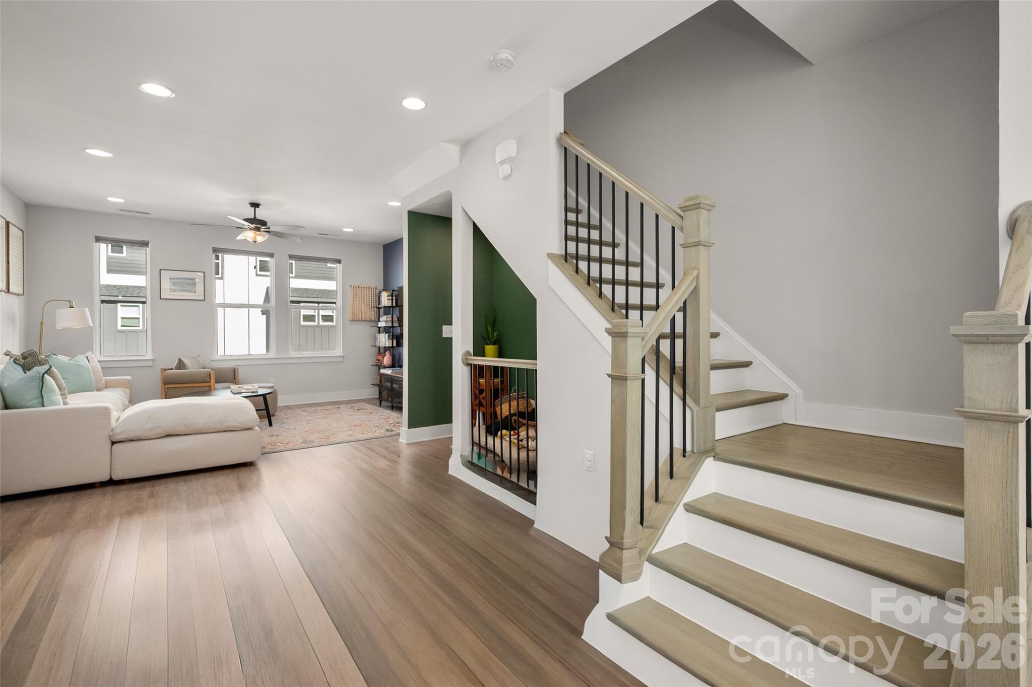 566 West End Drive — Charlotte