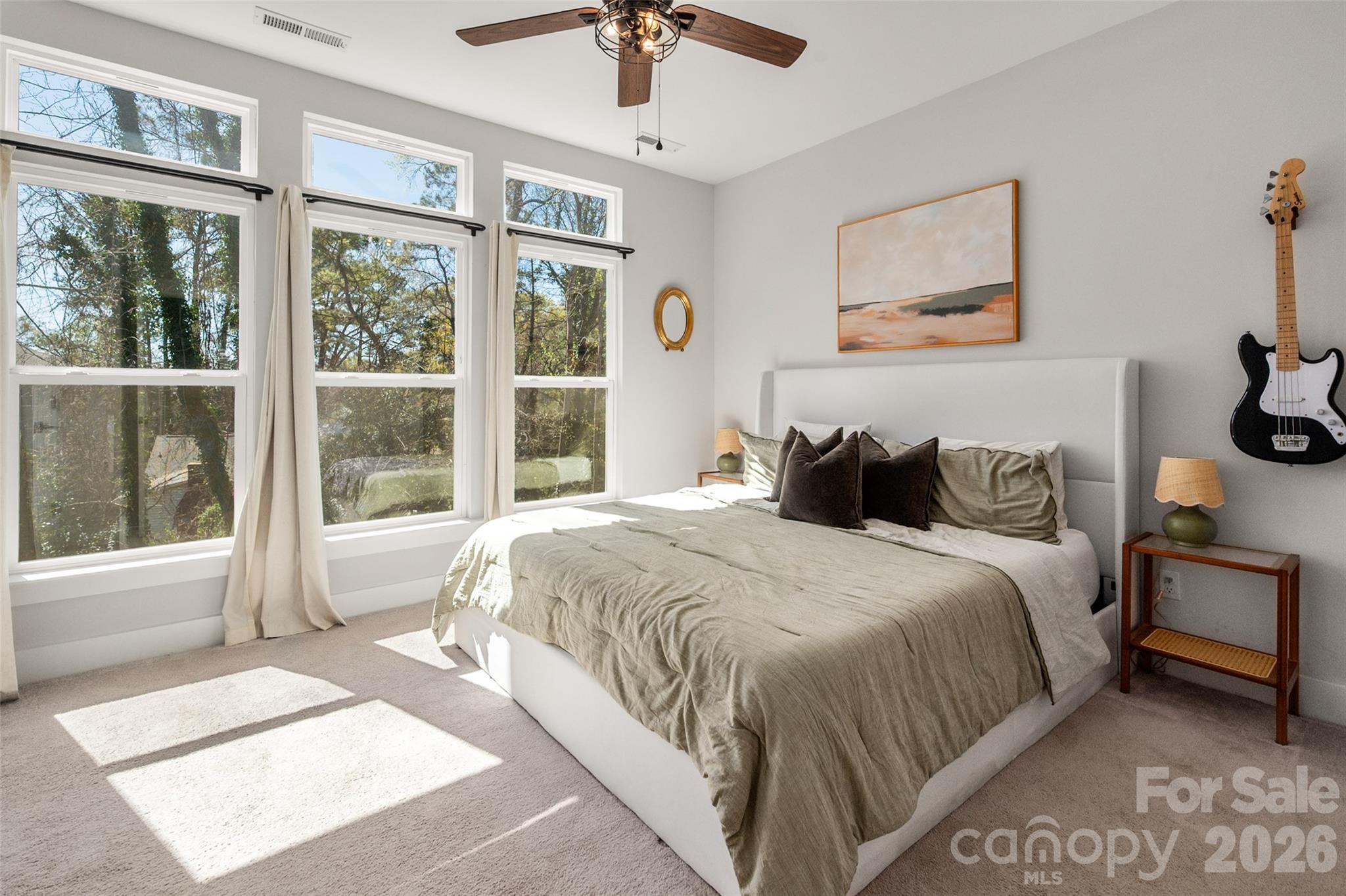 566 West End Drive — Charlotte