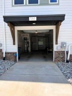 566 West End Drive — Charlotte
