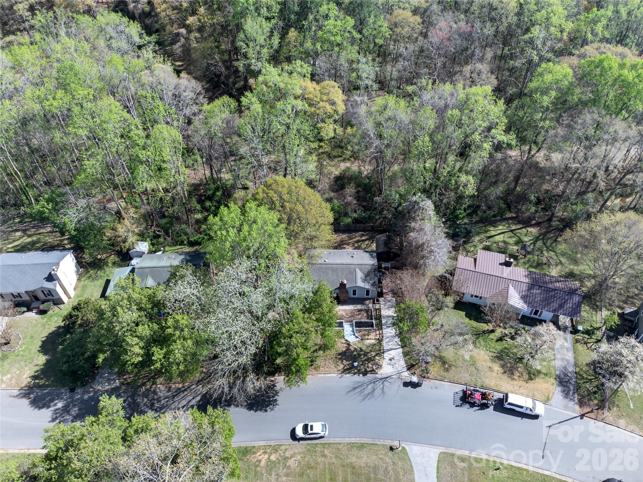 1919 Oak Hollow Road — Gastonia