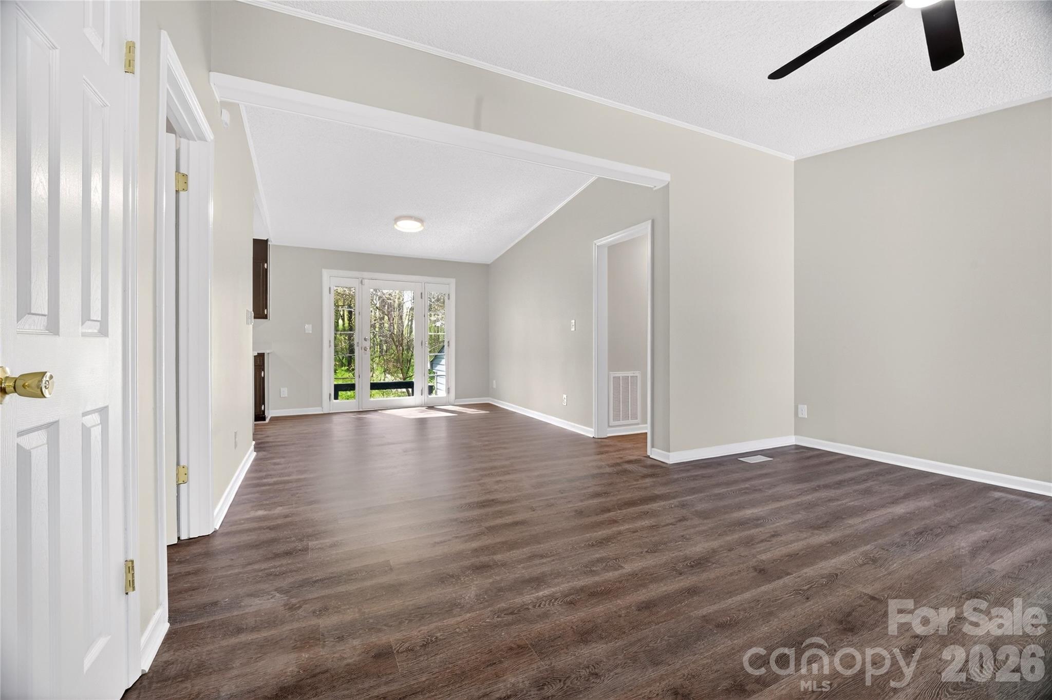 1919 Oak Hollow Road — Gastonia