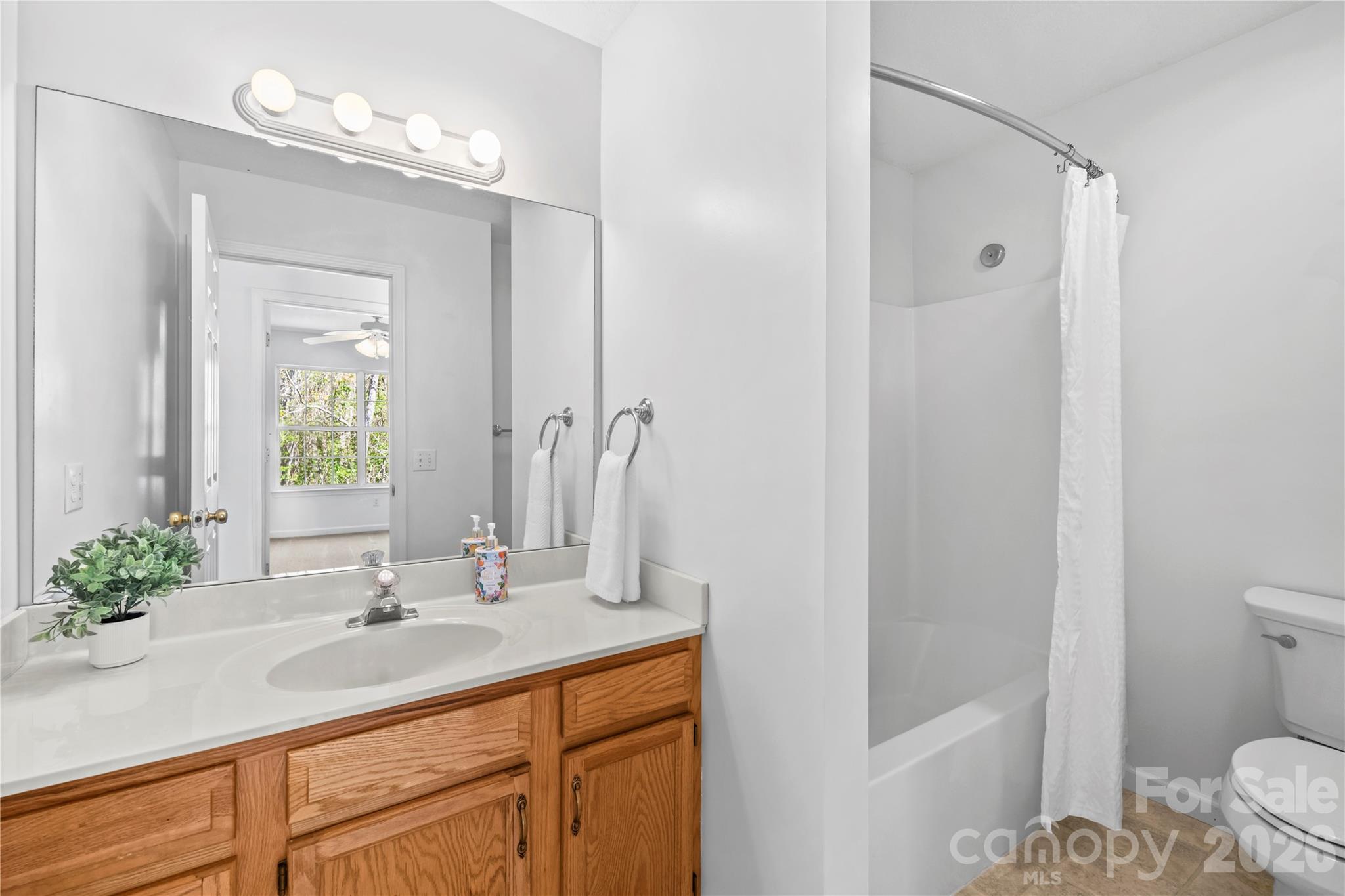 206 Waters Edge Drive — Weaverville