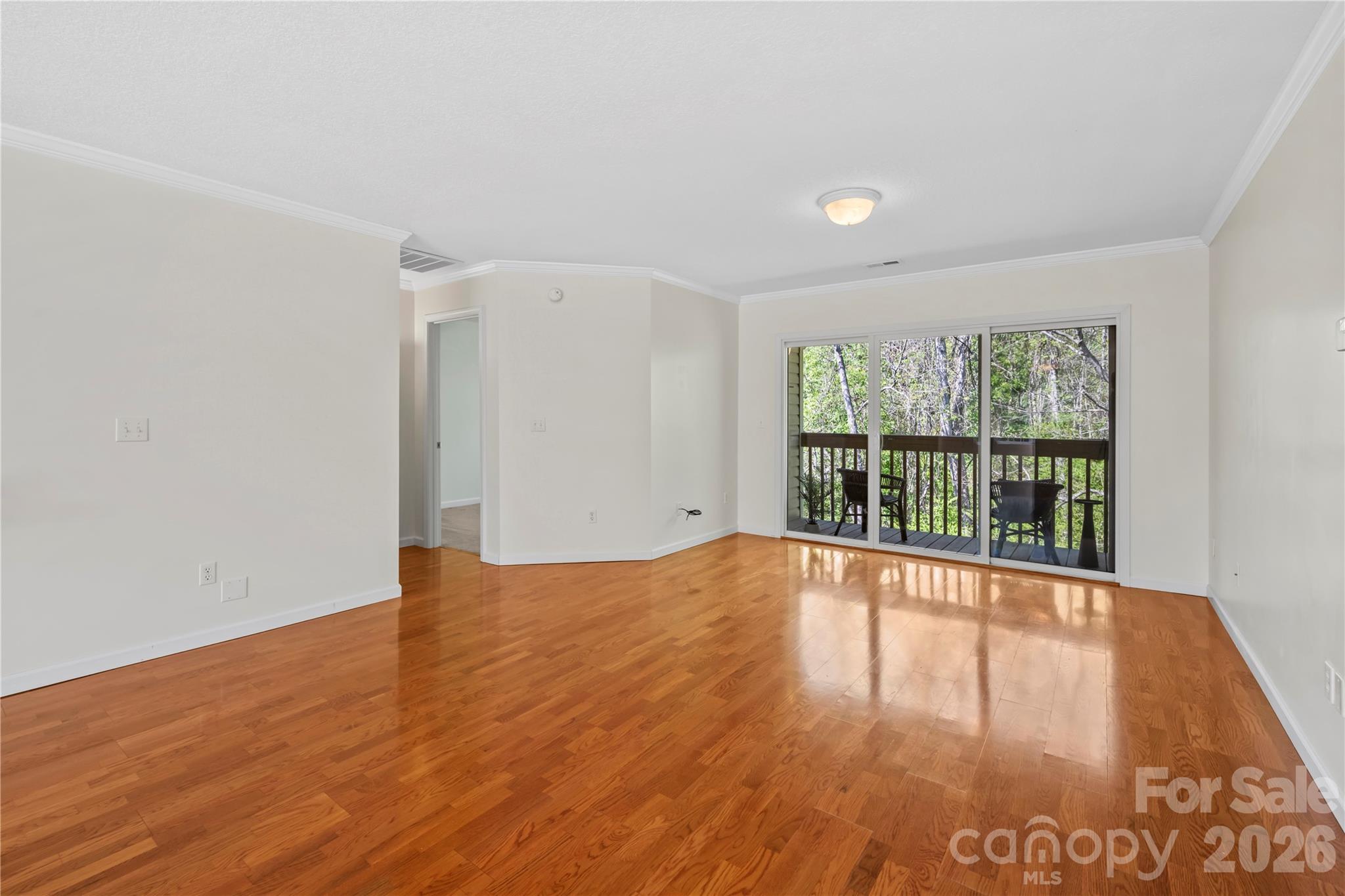 206 Waters Edge Drive — Weaverville