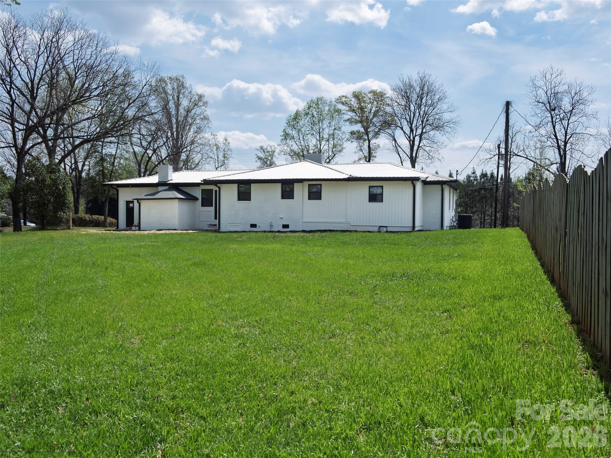 1325 Armstrong Road — Belmont