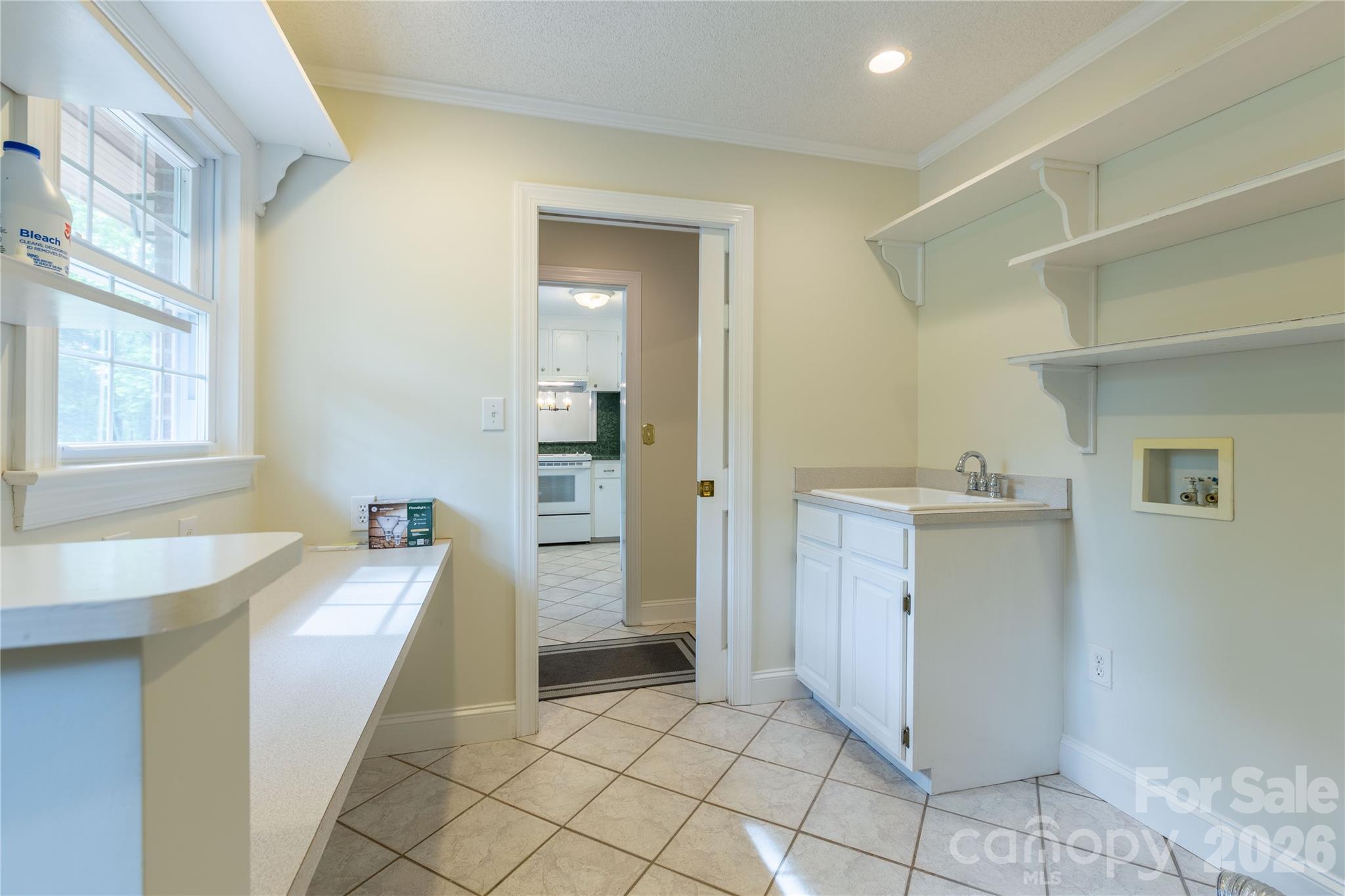 1224 Loop Road — Hookerton