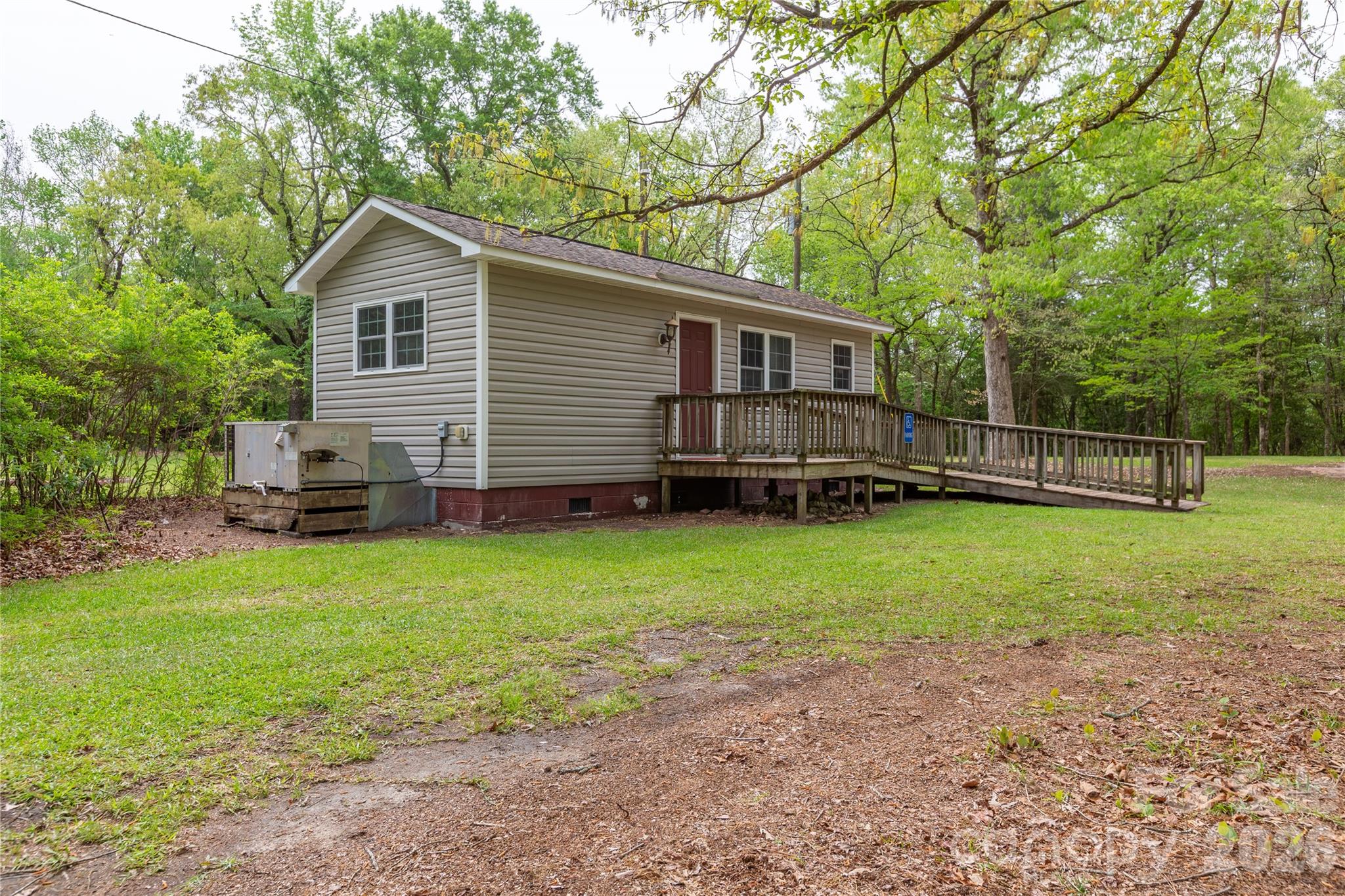 1224 Loop Road — Hookerton