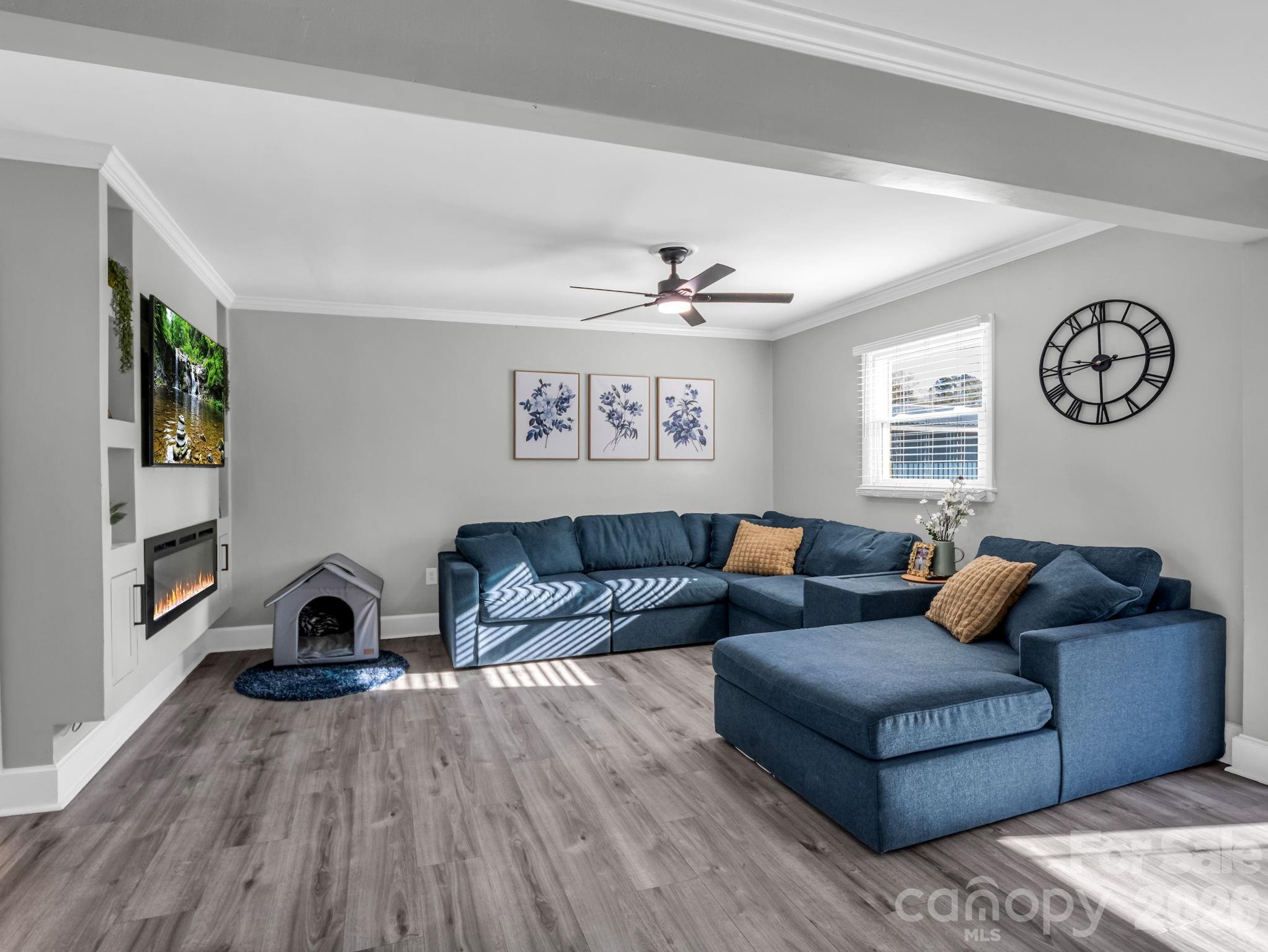151 S Main Street — Bostic