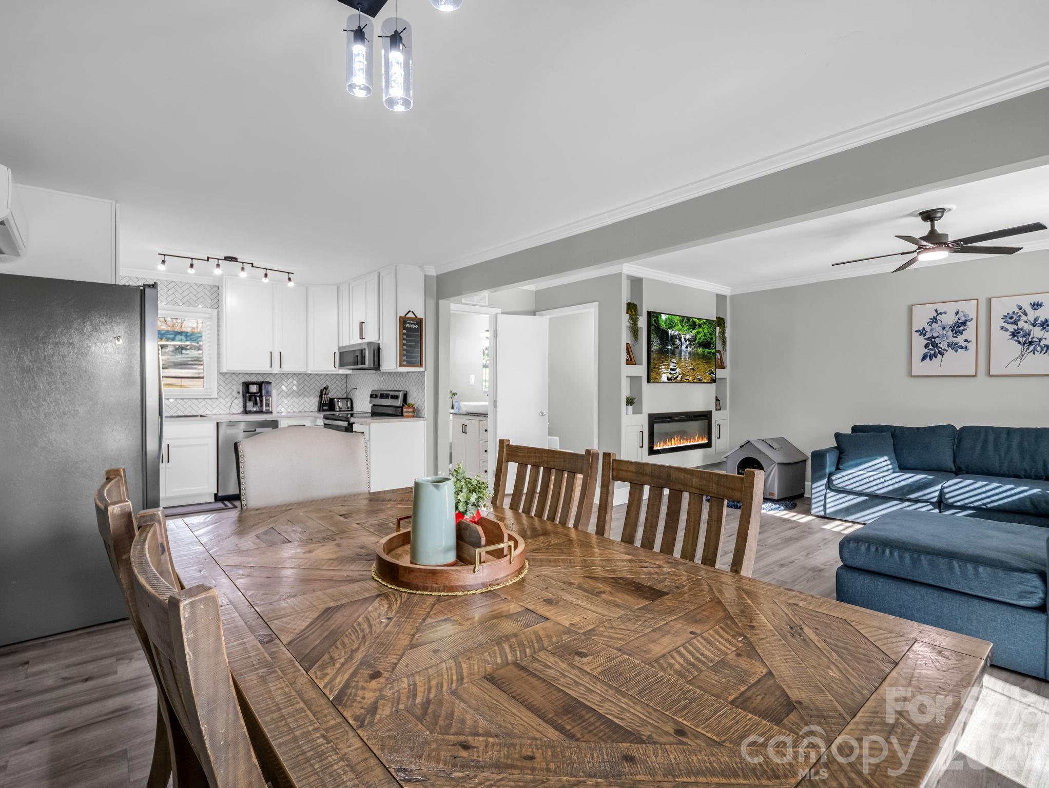 151 S Main Street — Bostic