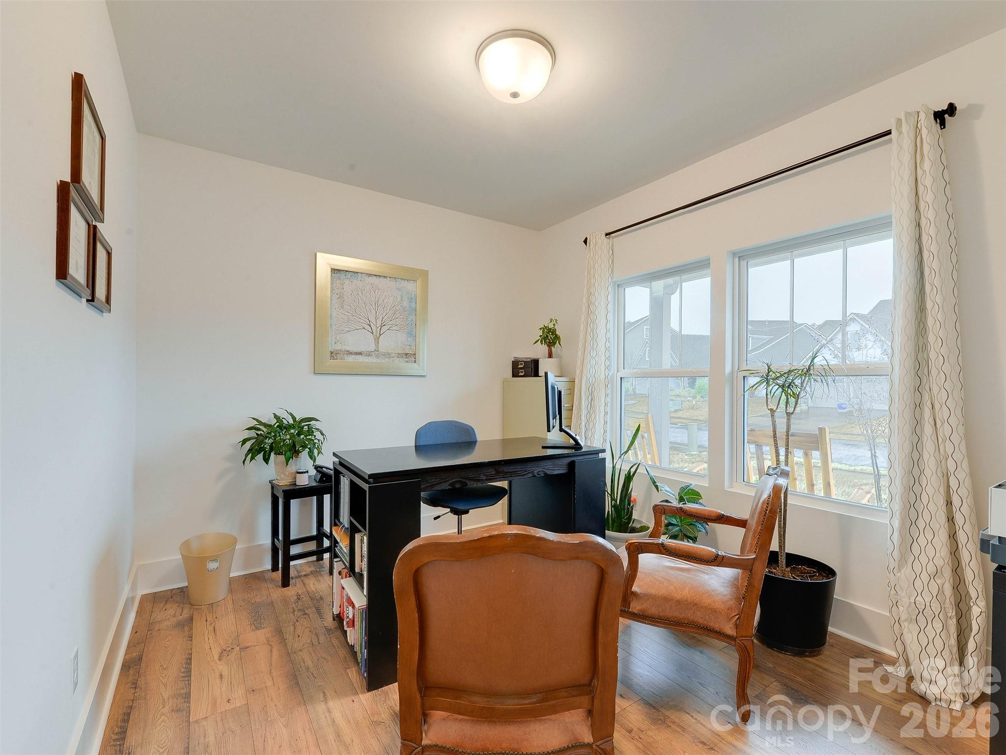 1928 Thoreau Way — York