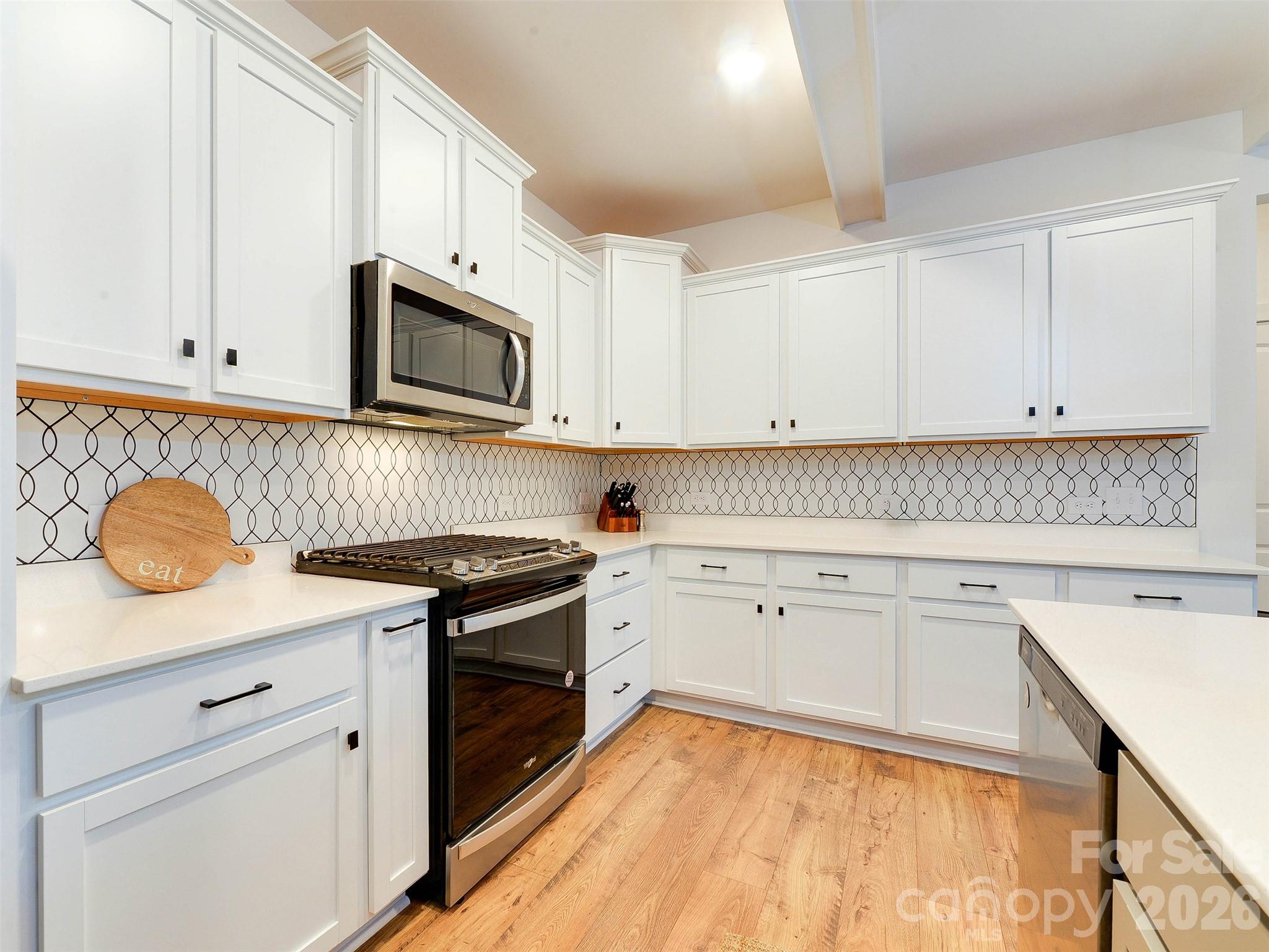 1928 Thoreau Way — York