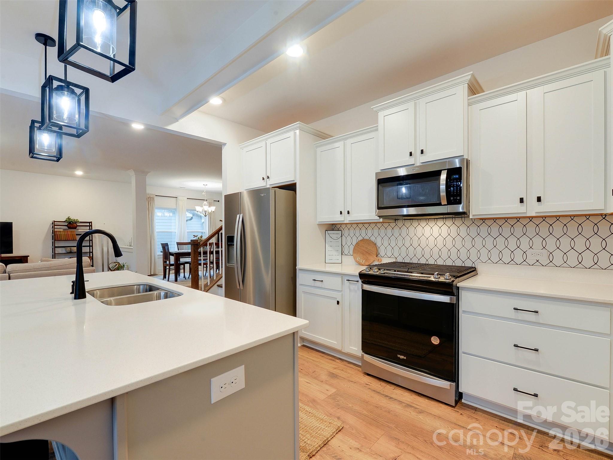 1928 Thoreau Way — York