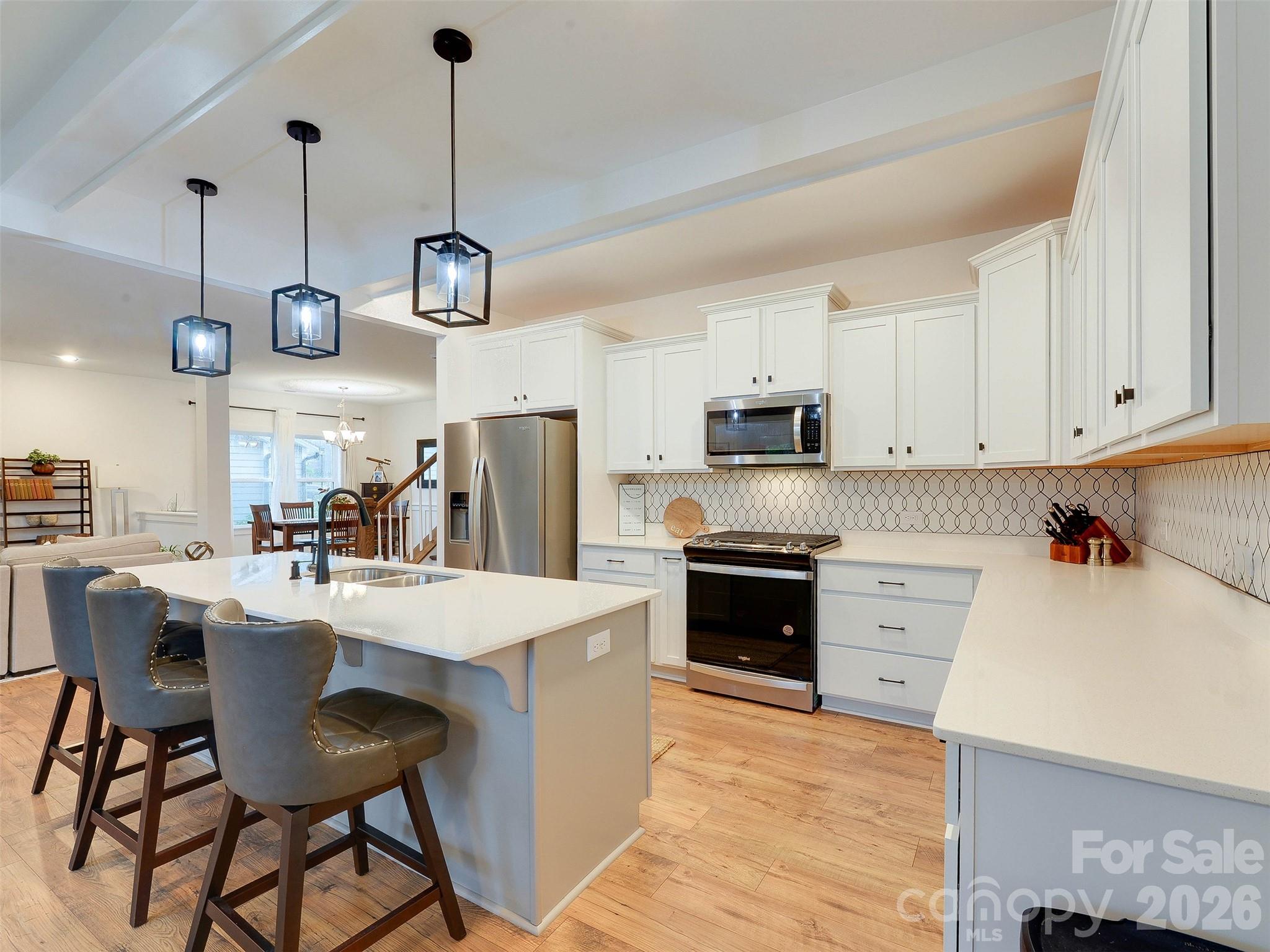 1928 Thoreau Way — York
