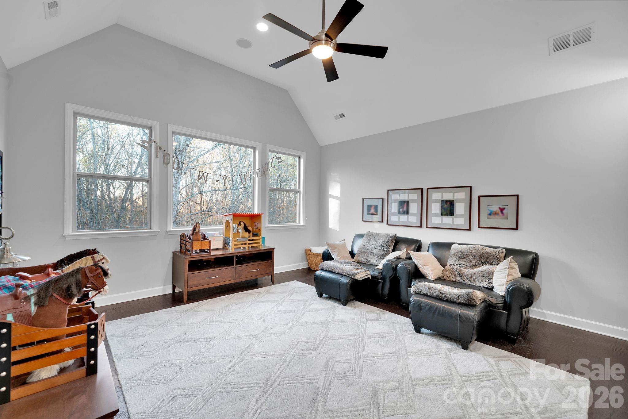 13404 Long Common Parkway — Huntersville