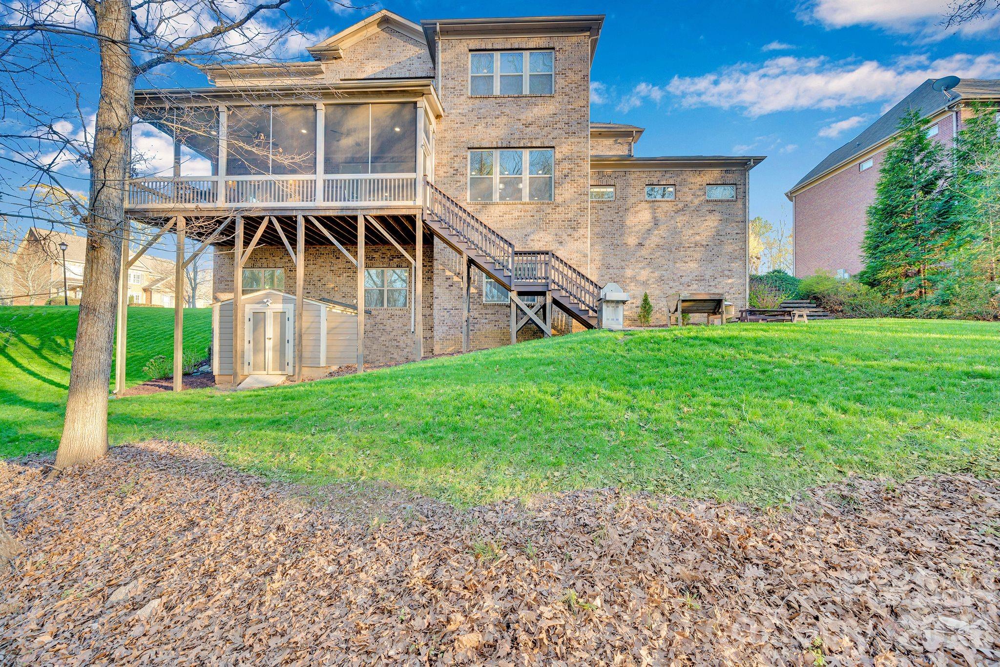 13404 Long Common Parkway — Huntersville