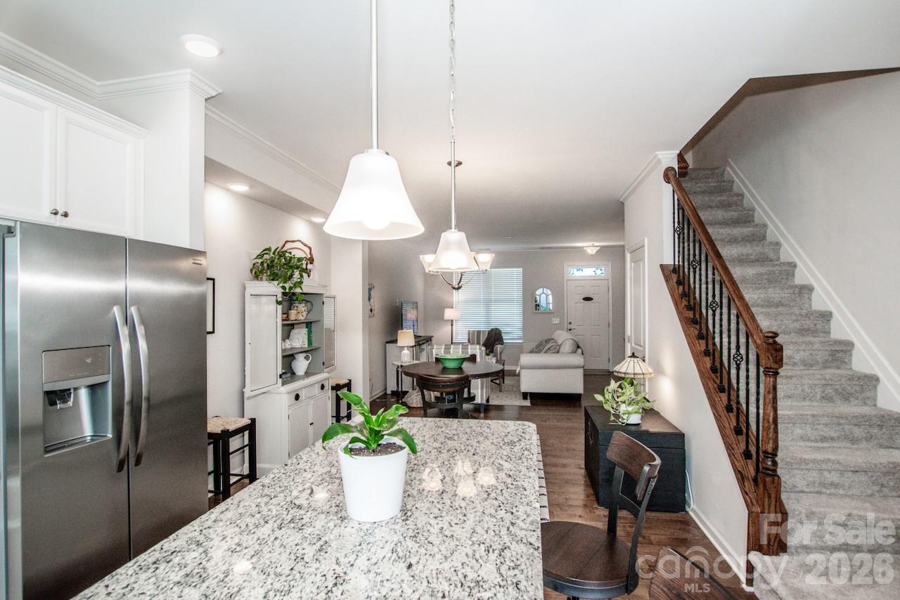 308 Linestowe Drive — Belmont