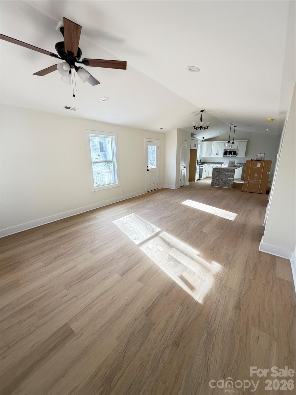 1211 Summerhill Street SW — Lenoir