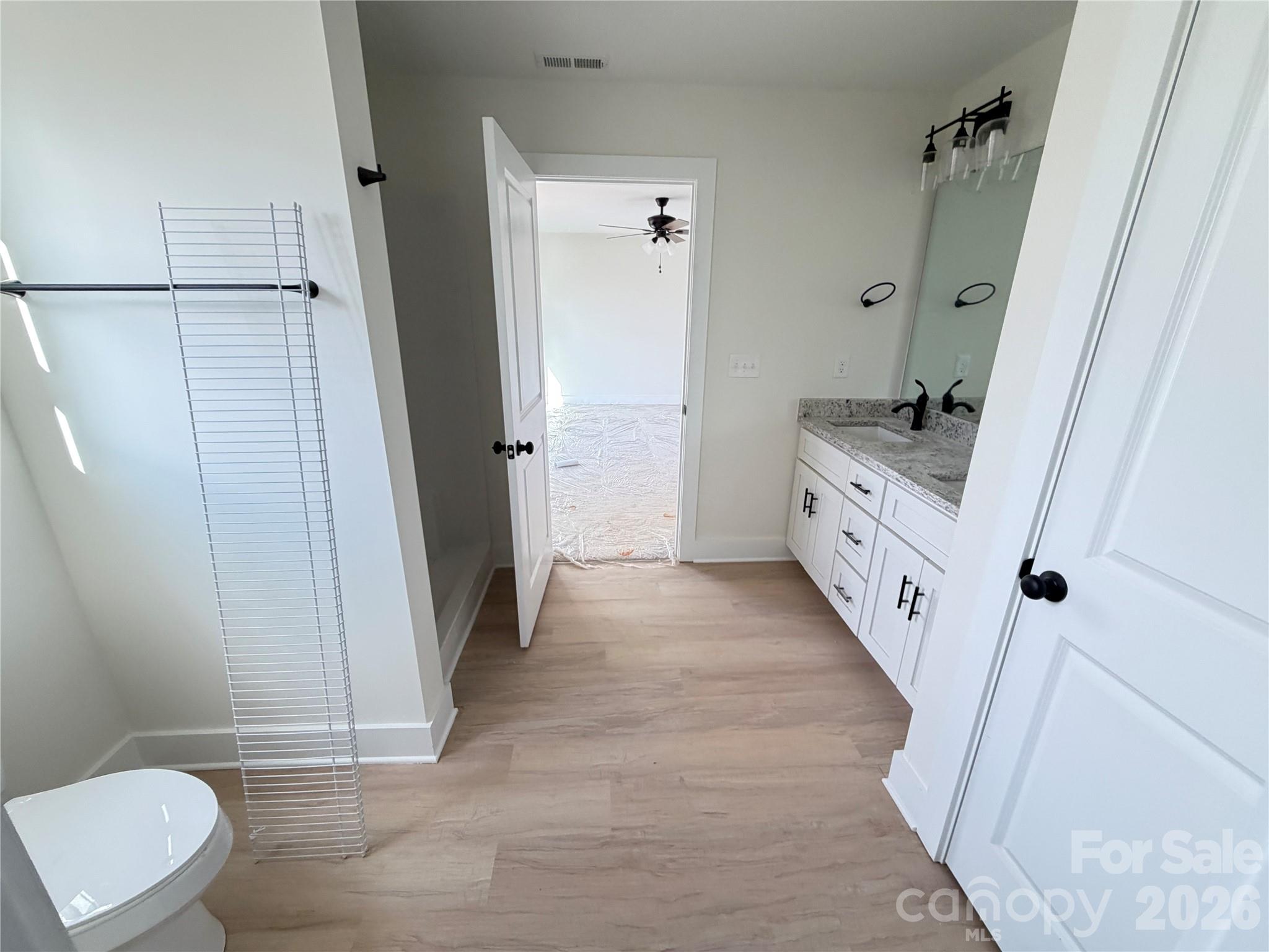 1211 Summerhill Street SW — Lenoir