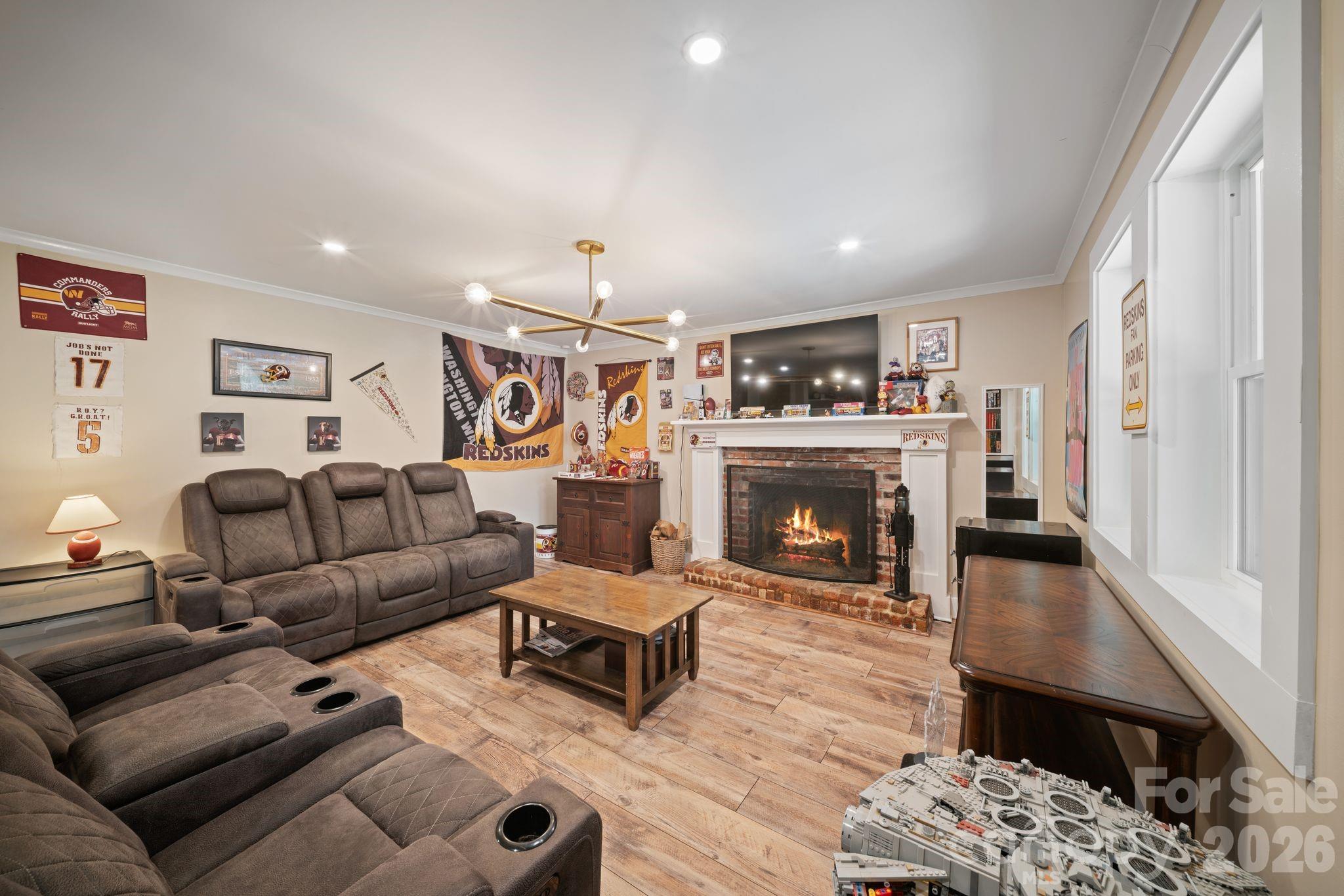 24 Dellwood Street — Asheville