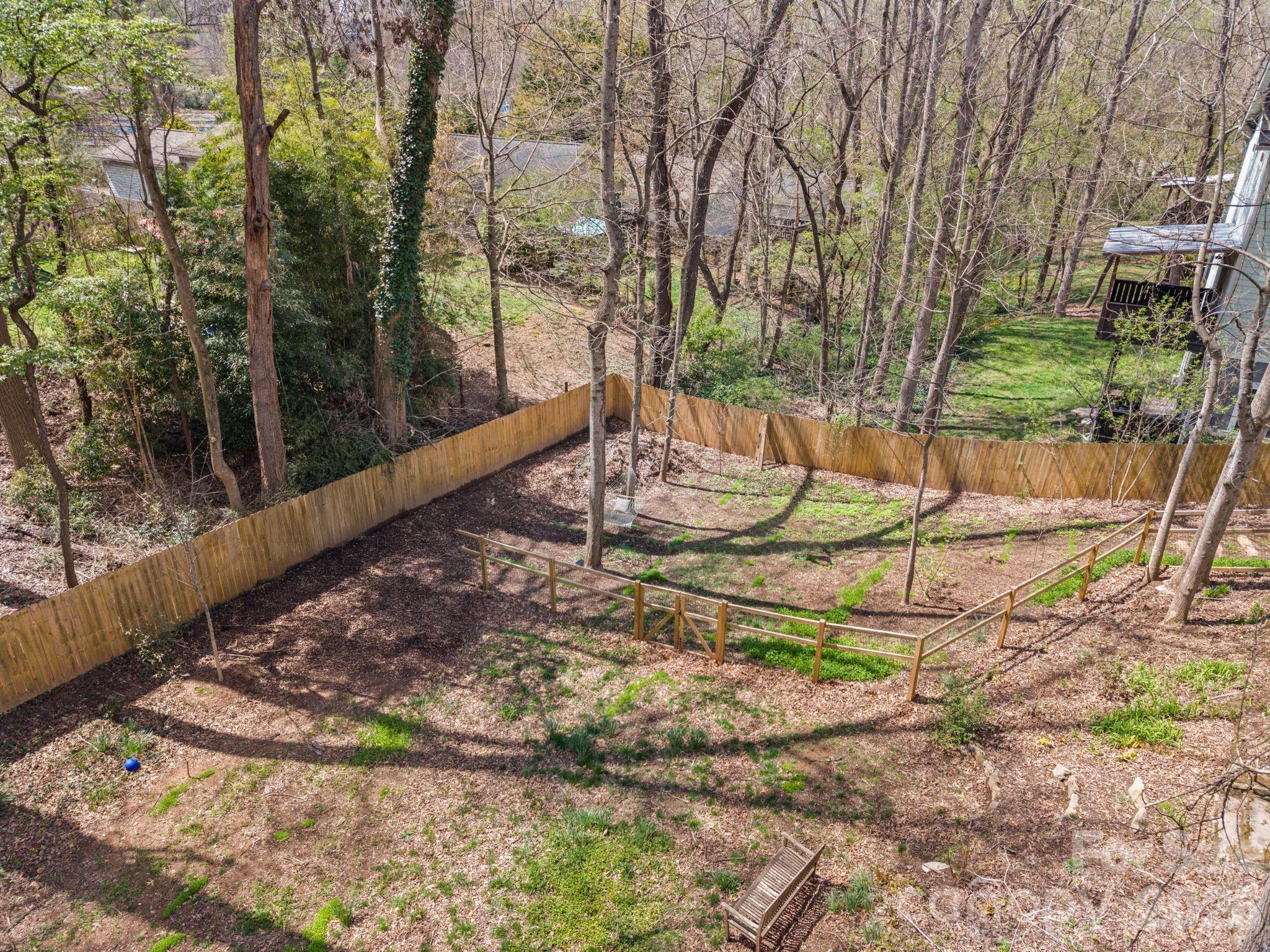 24 Dellwood Street — Asheville