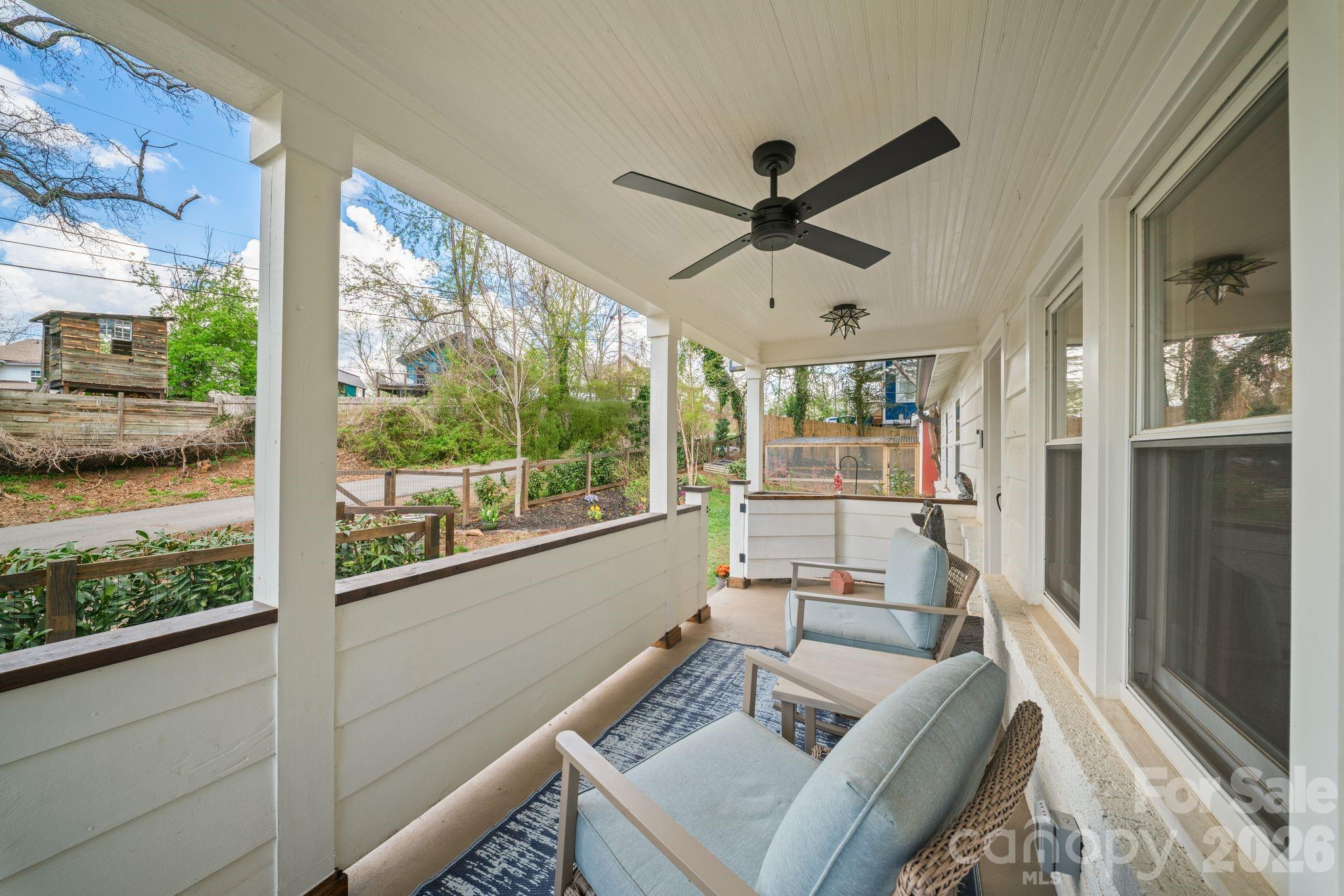 24 Dellwood Street — Asheville