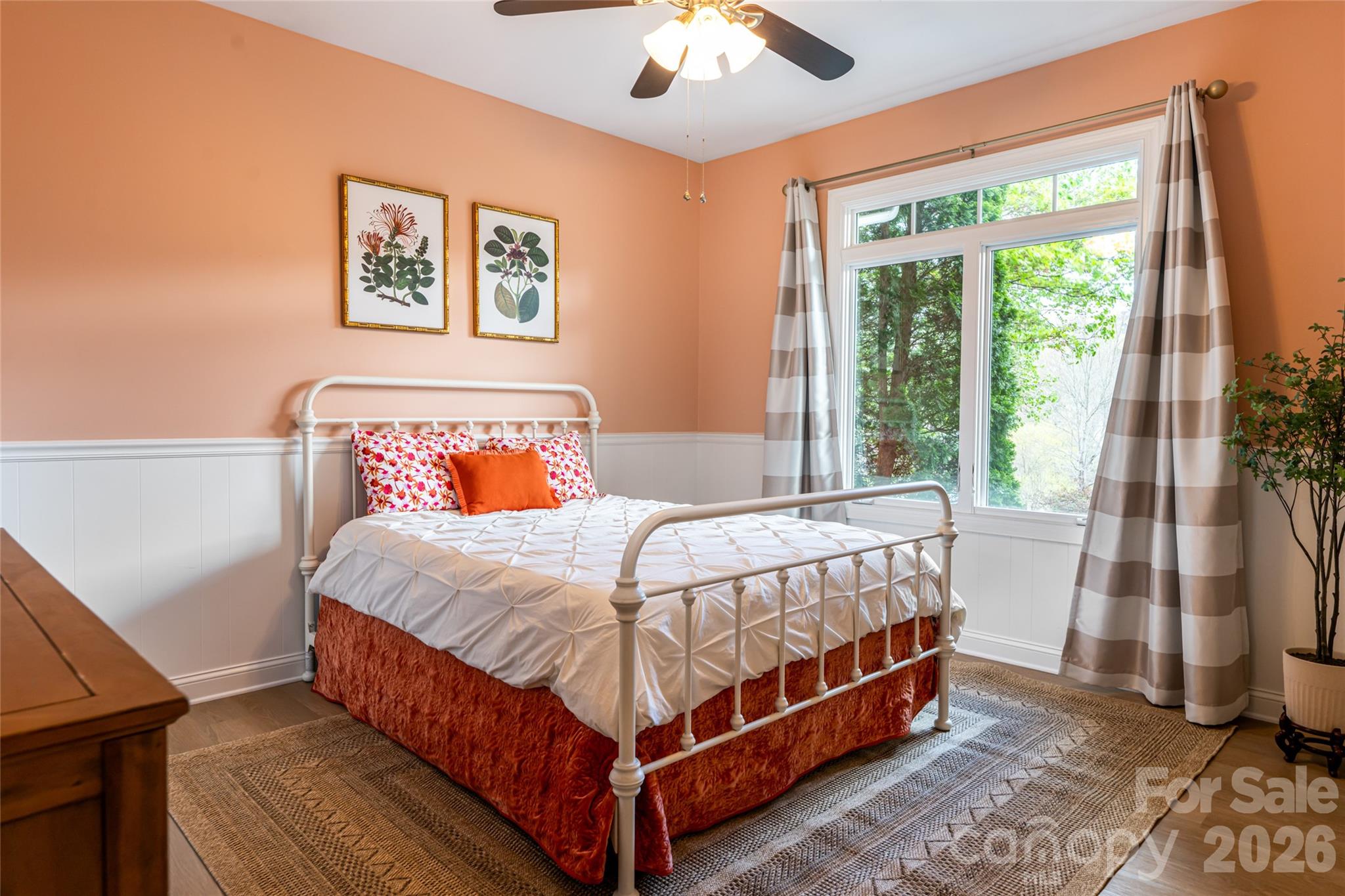 6 Oxford Court — Asheville