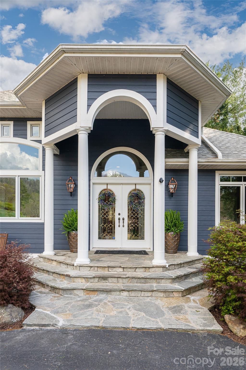 6 Oxford Court — Asheville