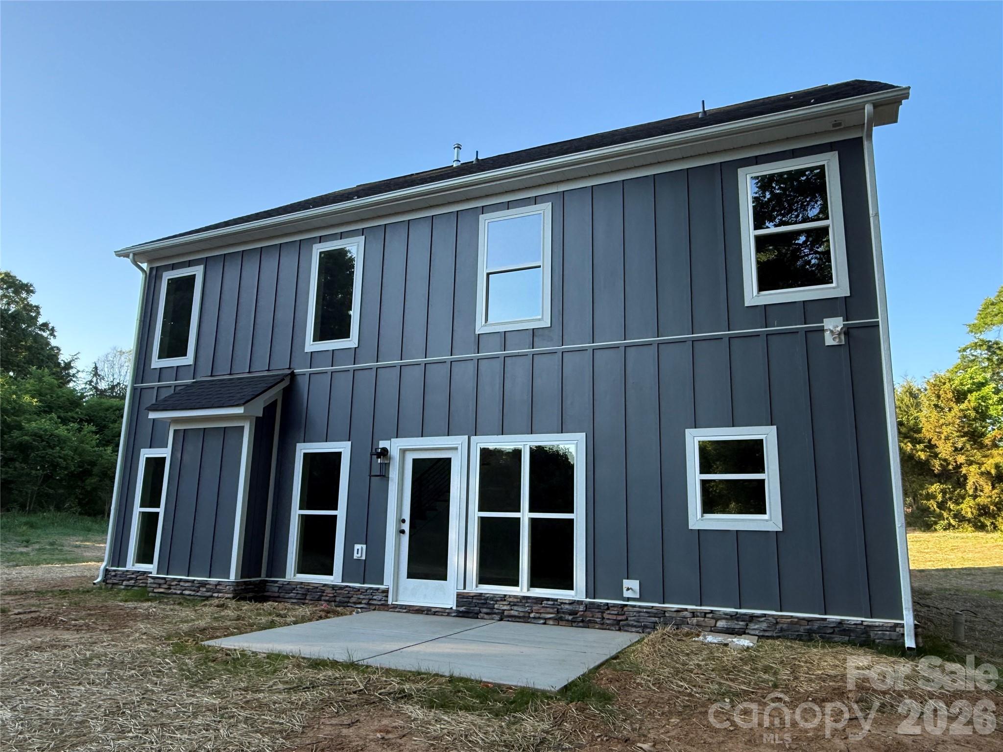 2902 Sweetgrass Lane — Monroe