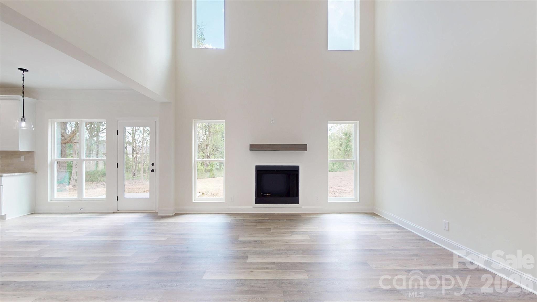 2902 Sweetgrass Lane — Monroe