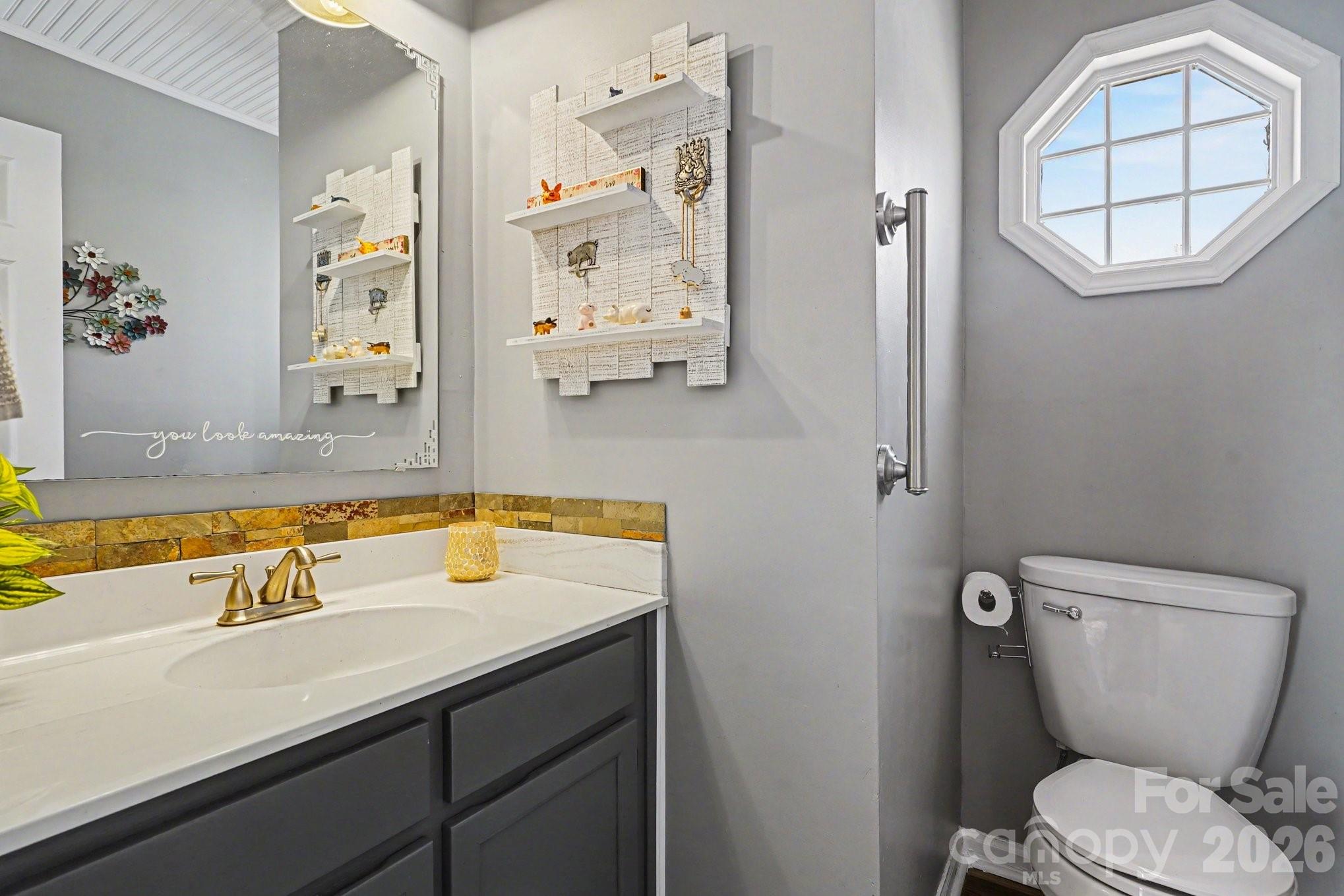 2724 Artesian Court — Charlotte