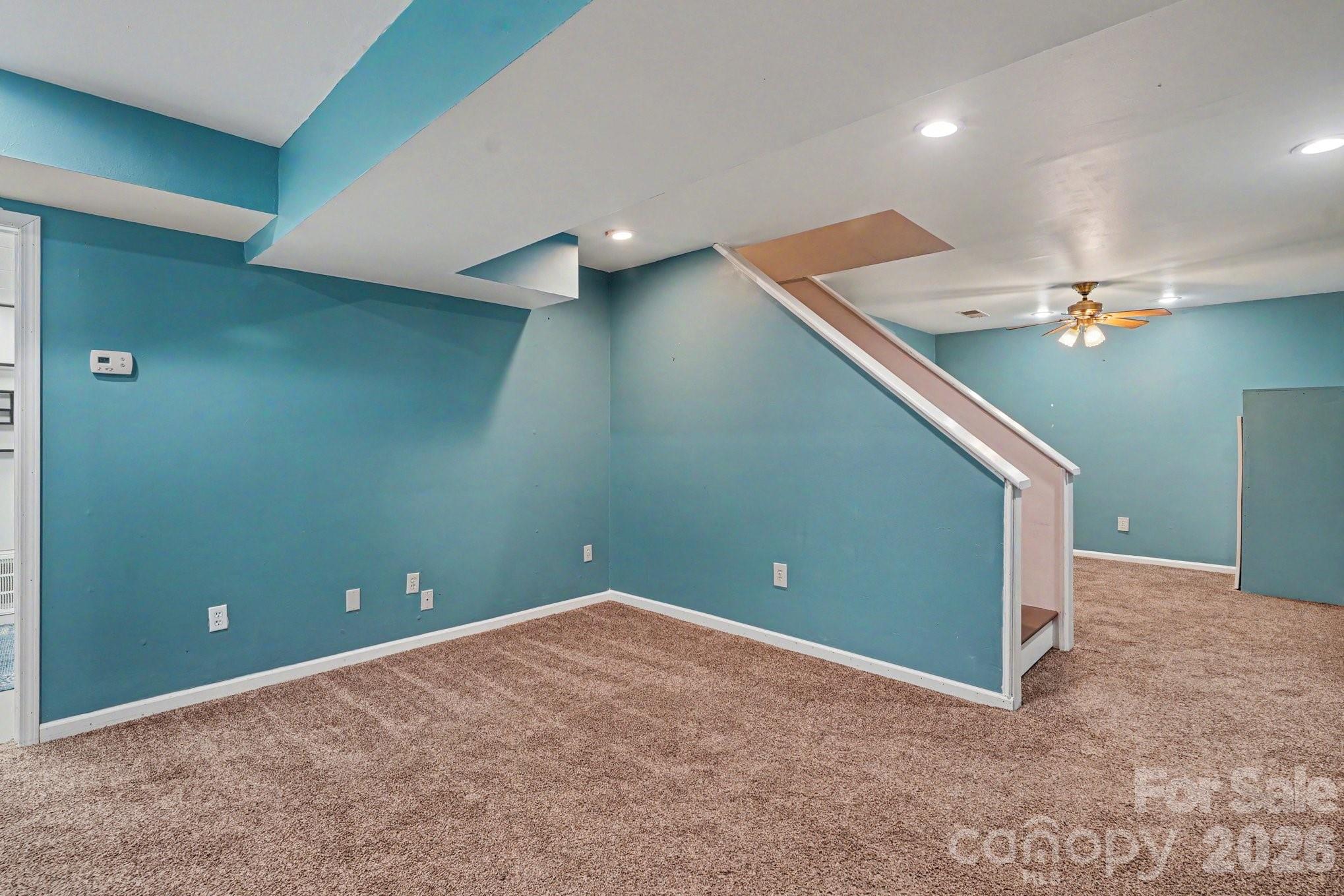 2724 Artesian Court — Charlotte