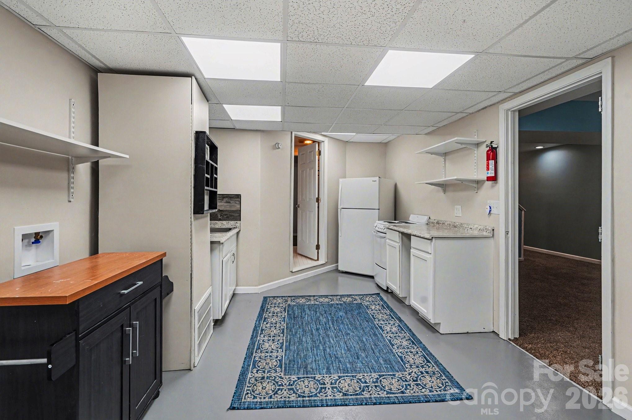 2724 Artesian Court — Charlotte