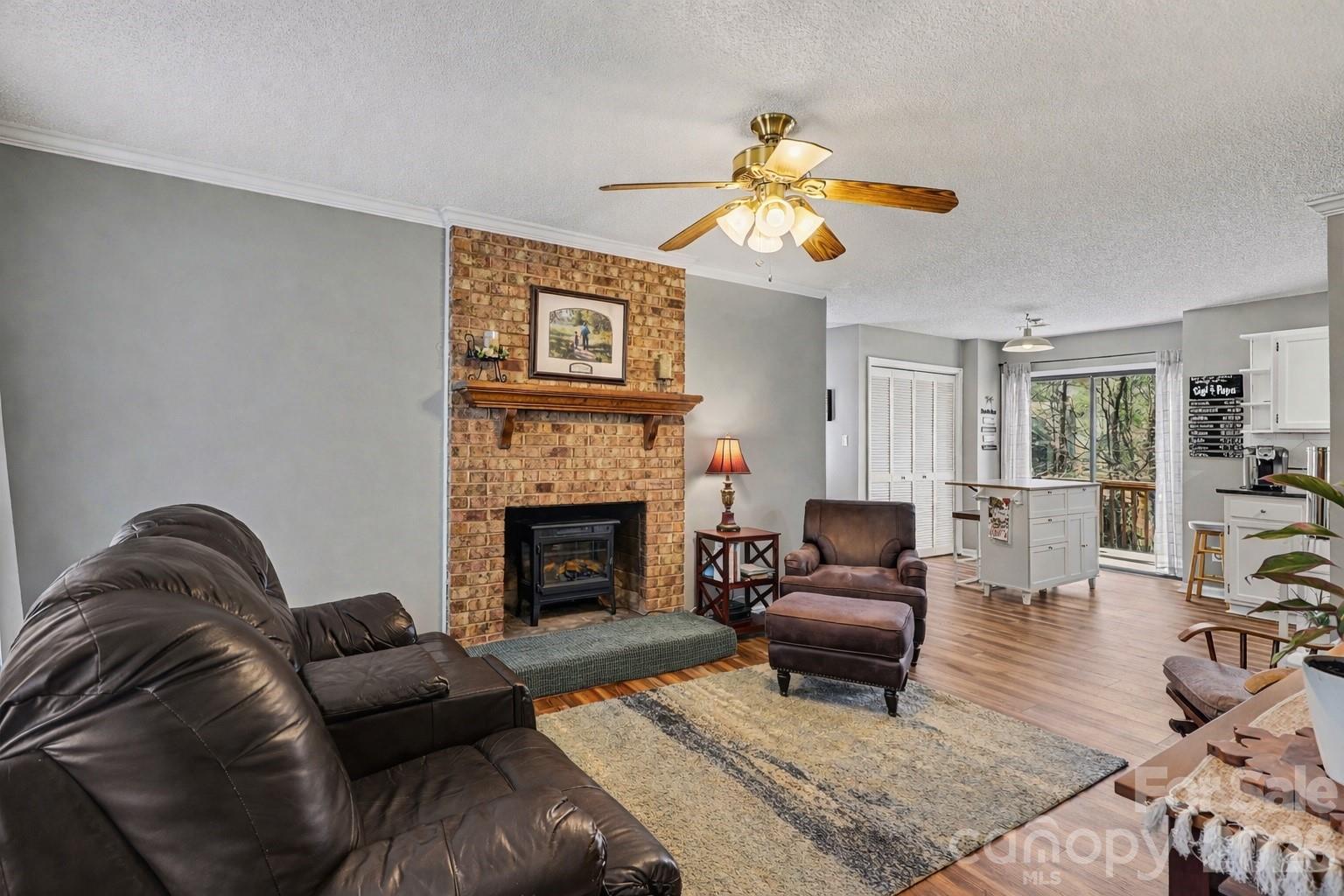 2724 Artesian Court — Charlotte