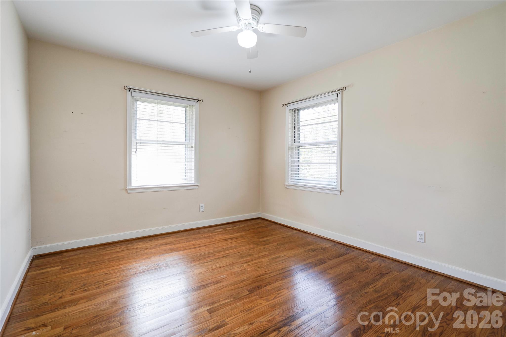 1000 W Sumter Street — Shelby