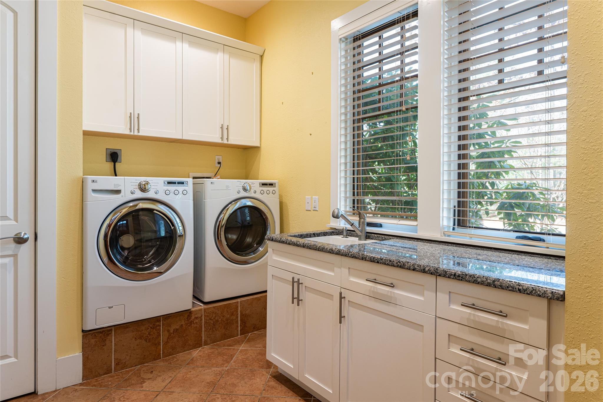 236 Racquet Club Road — Asheville