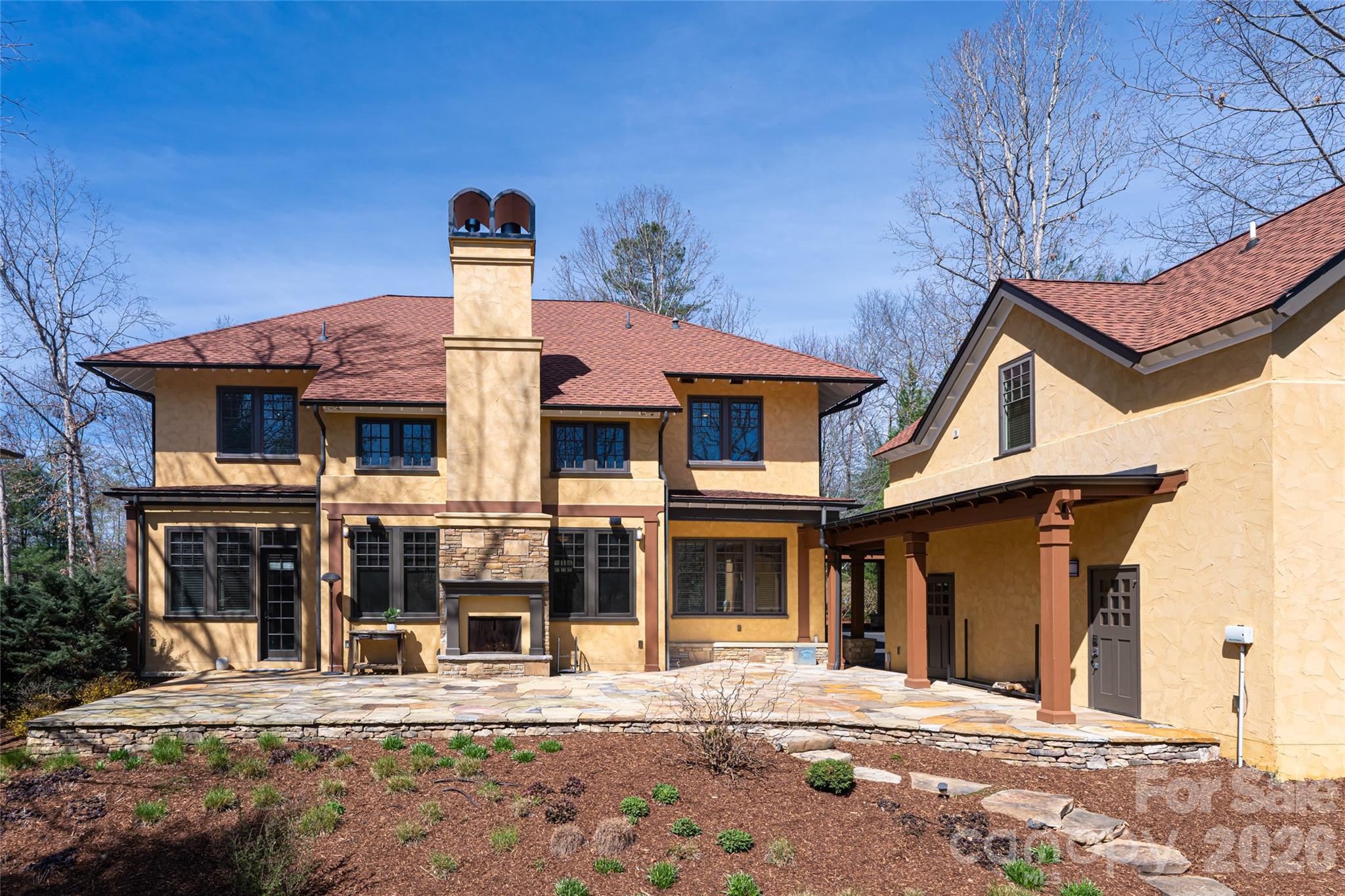 236 Racquet Club Road — Asheville