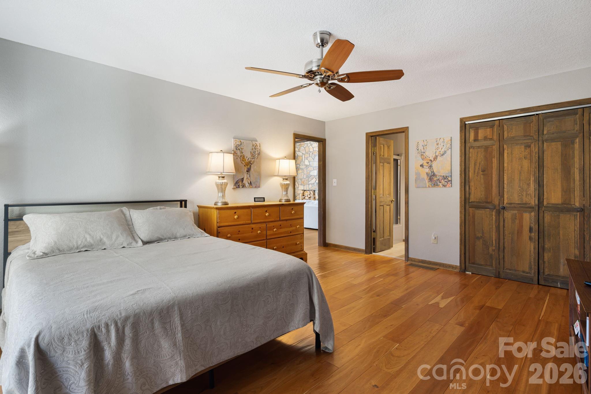 326 El Miner Drive — Mars Hill