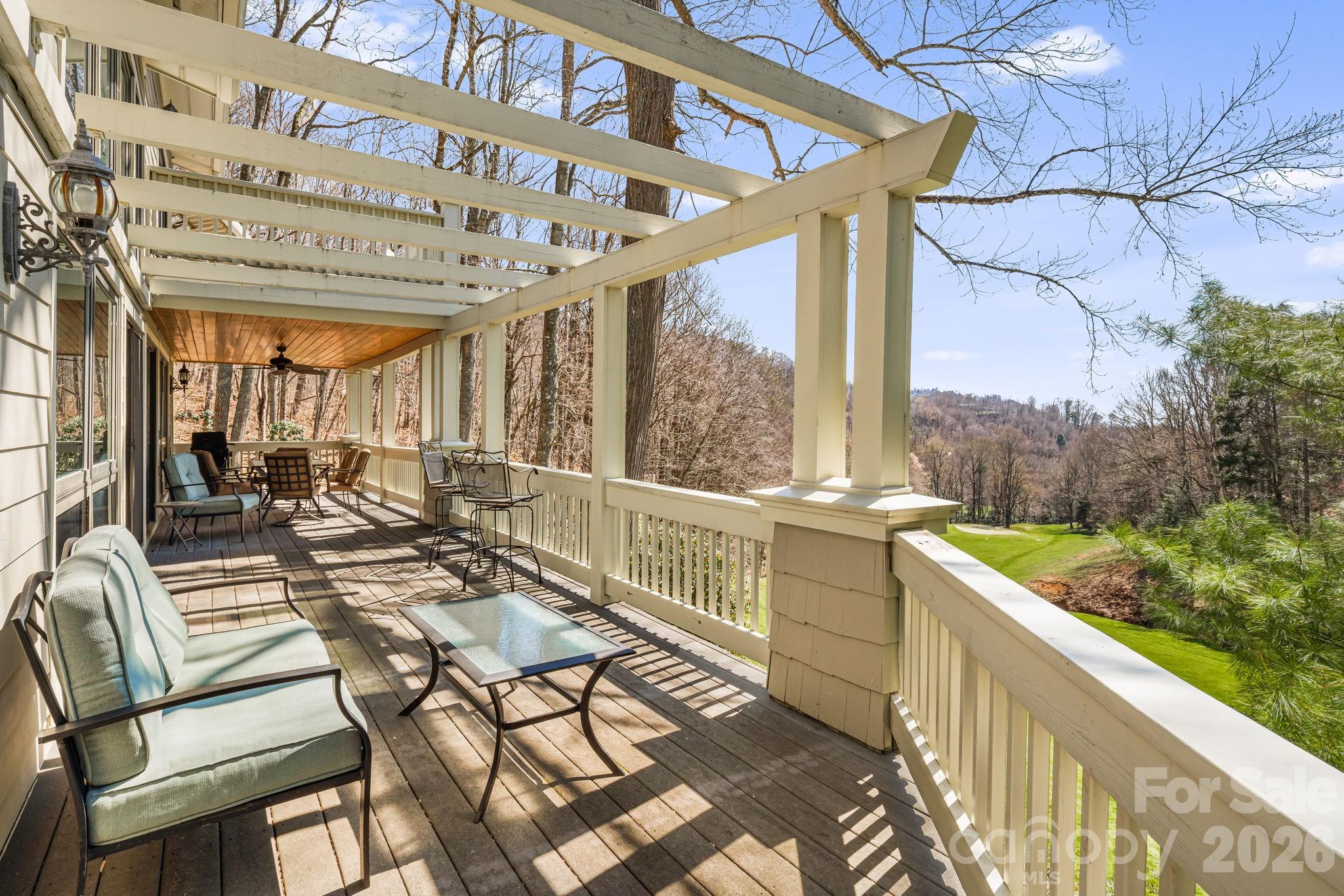 326 El Miner Drive — Mars Hill