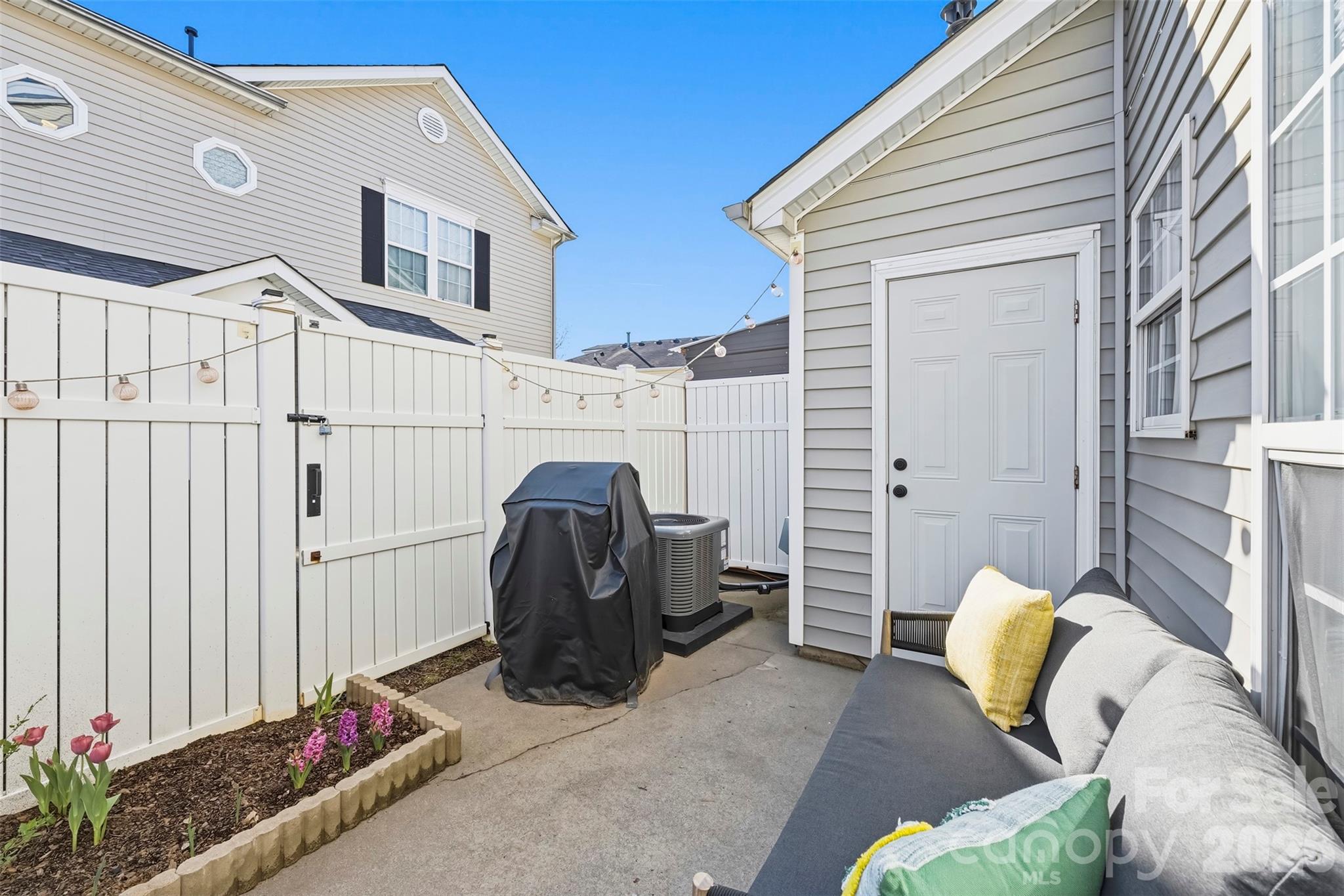3924 Mohawk Court — Charlotte