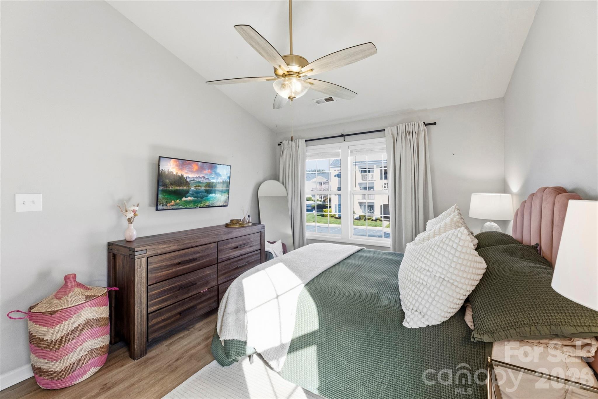 3924 Mohawk Court — Charlotte