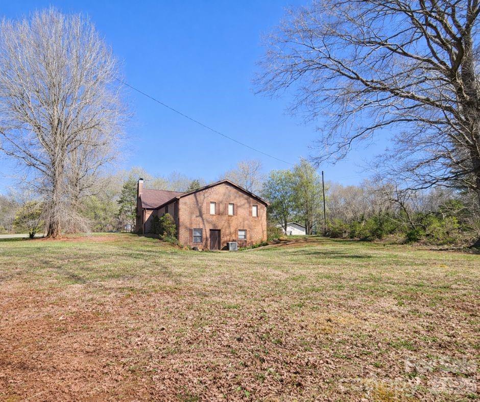 610 Landers Chapel Road — Lincolnton