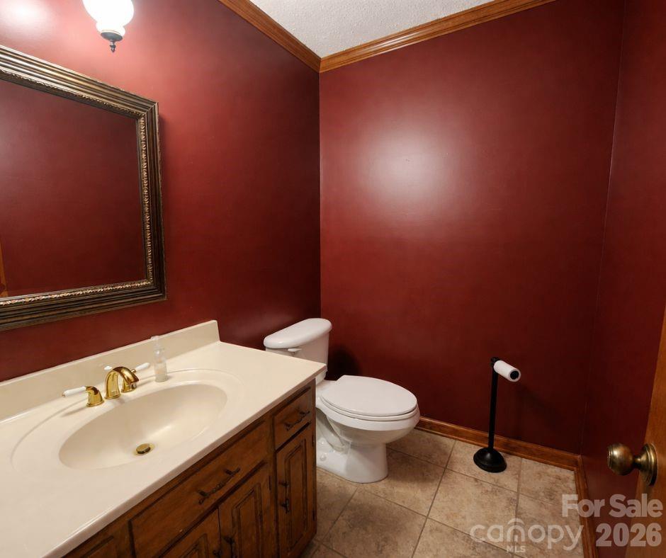 610 Landers Chapel Road — Lincolnton