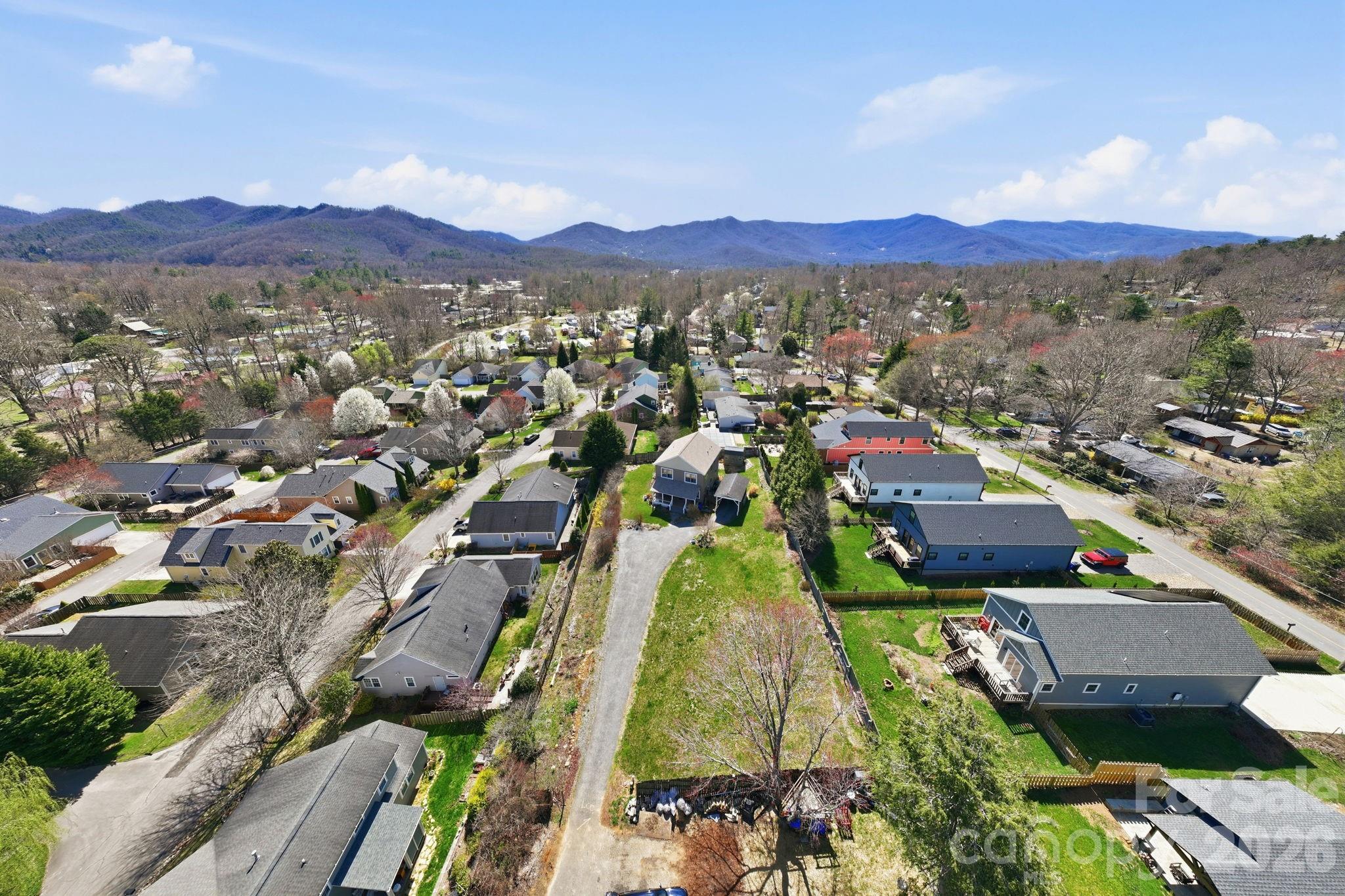 11 Carolina Corner Drive — Black Mountain