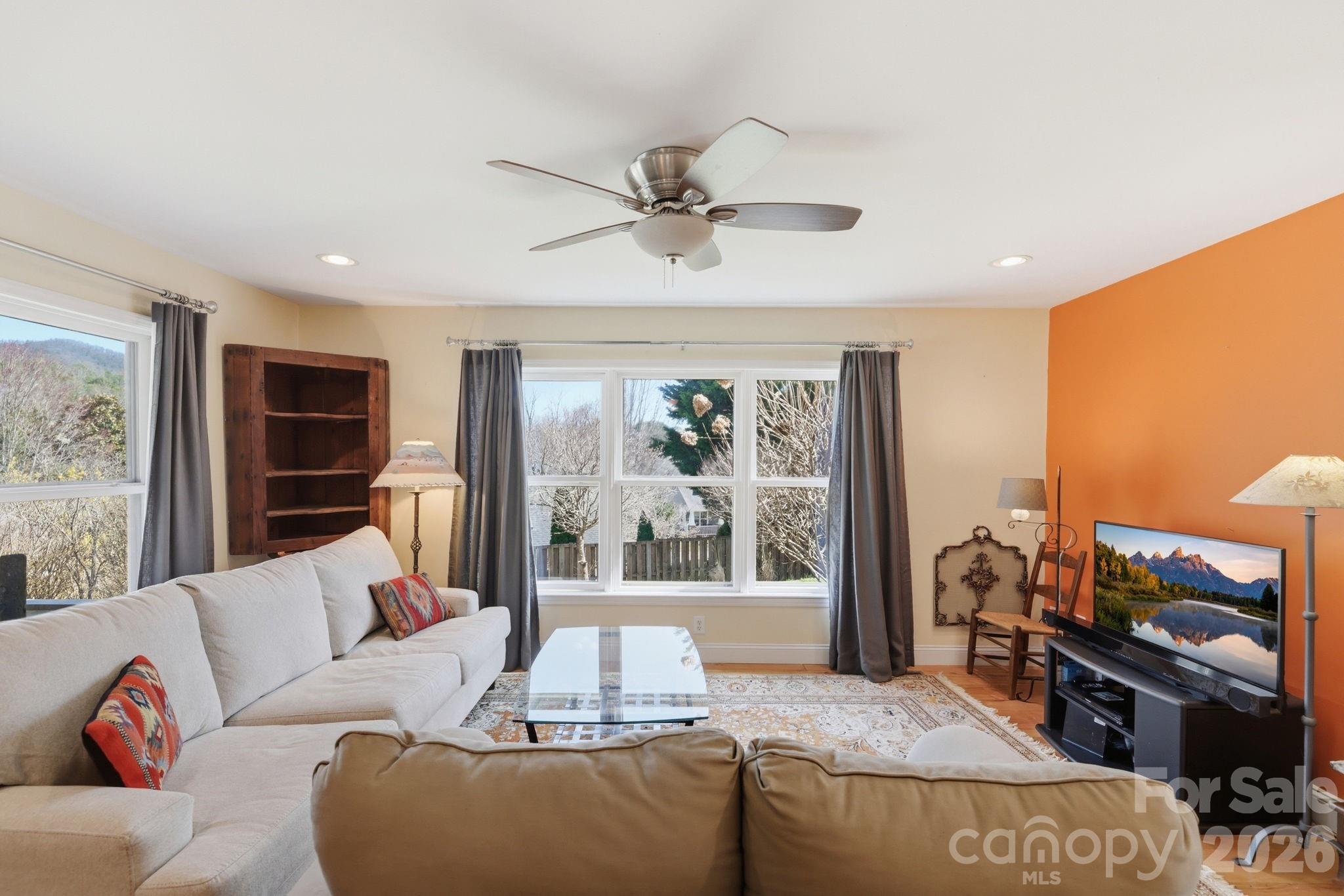 11 Carolina Corner Drive — Black Mountain