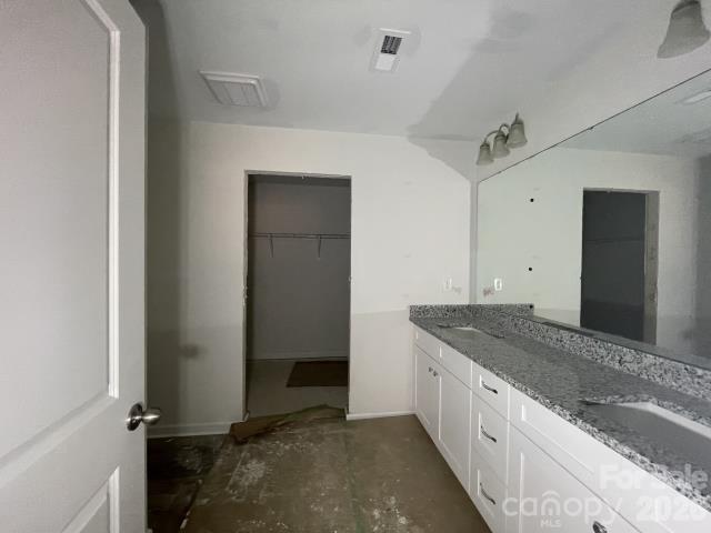 2522 Lazy Oak Drive — Lancaster