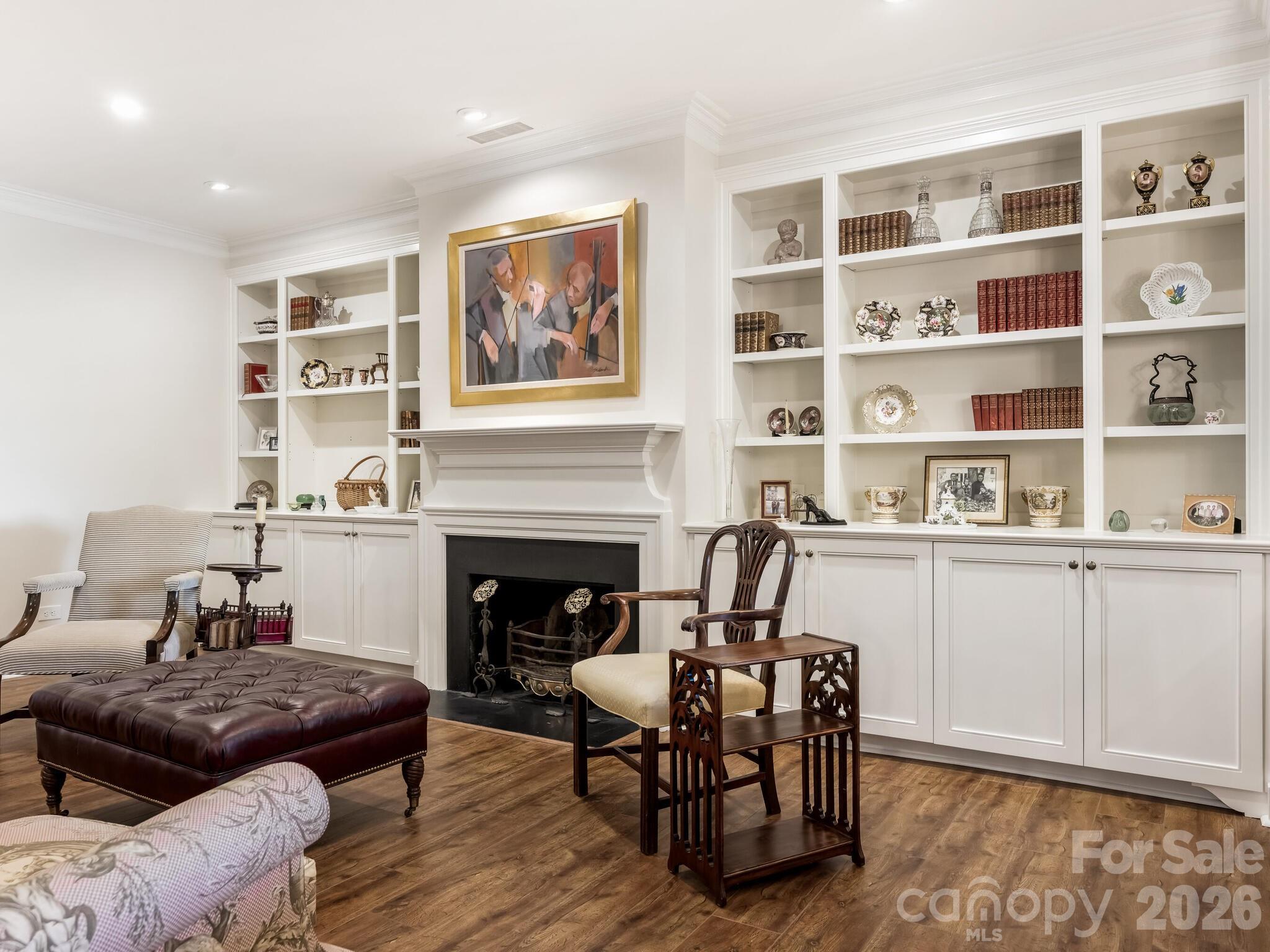 2633 Richardson Drive #8B — Charlotte