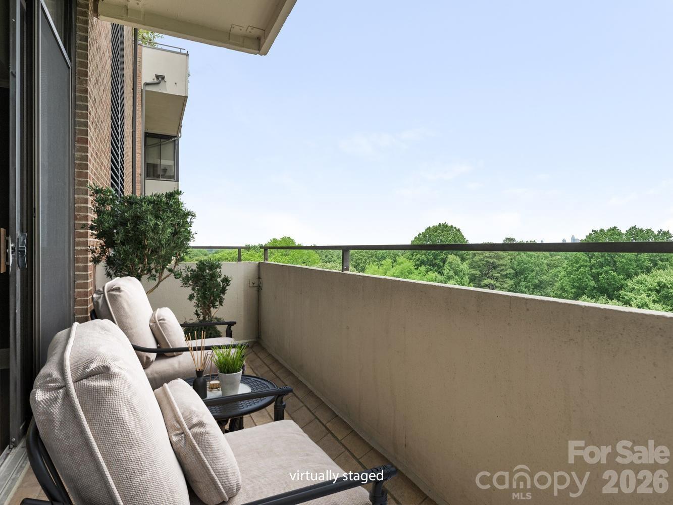 2633 Richardson Drive #8B — Charlotte